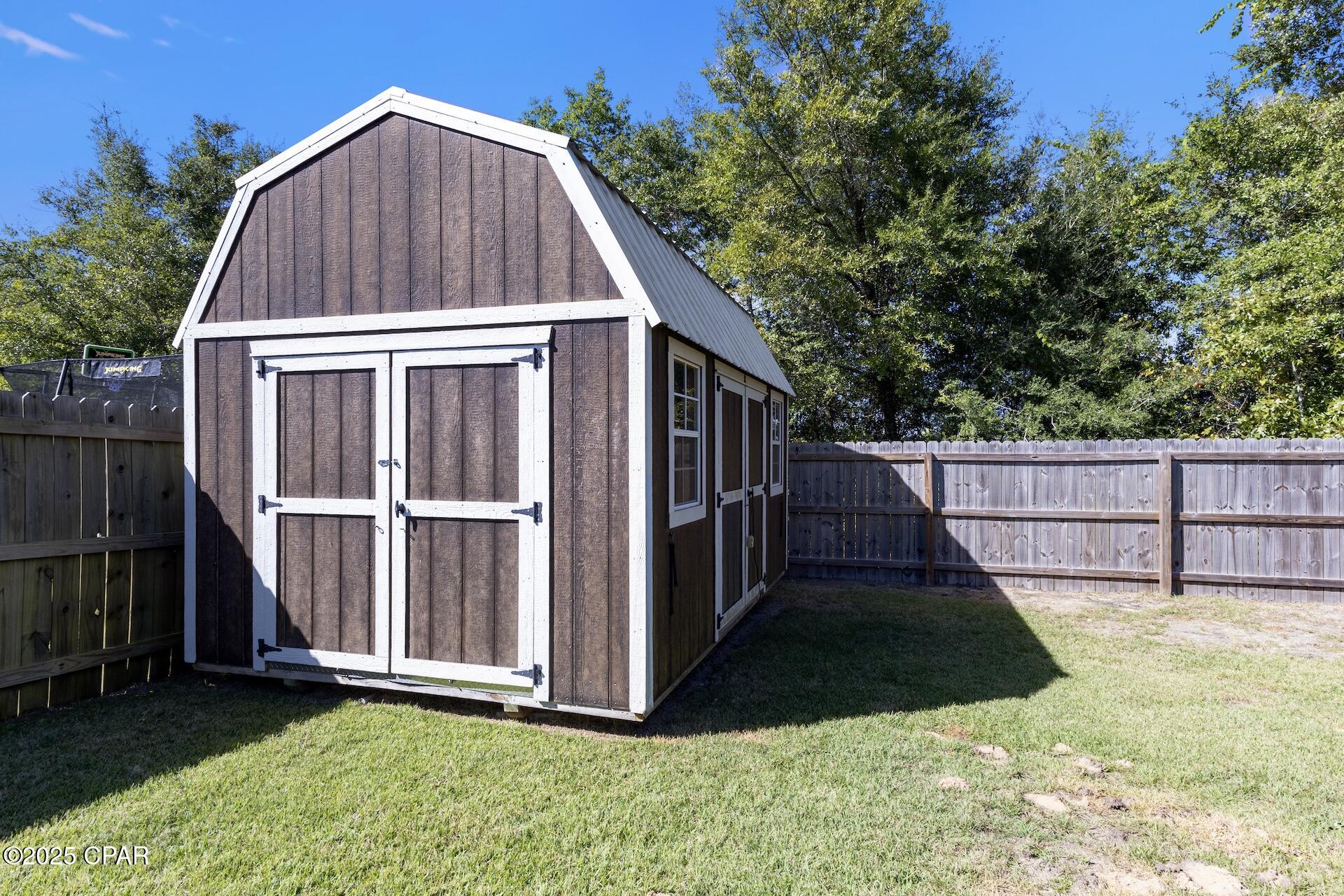 3695 Cedar Park Drive, Panama City