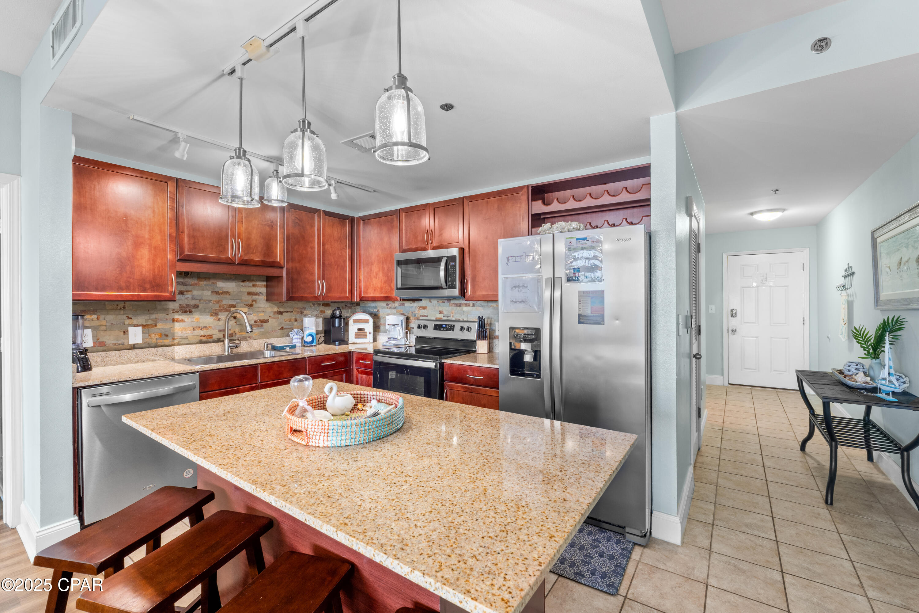 9902 S Thomas Drive 729