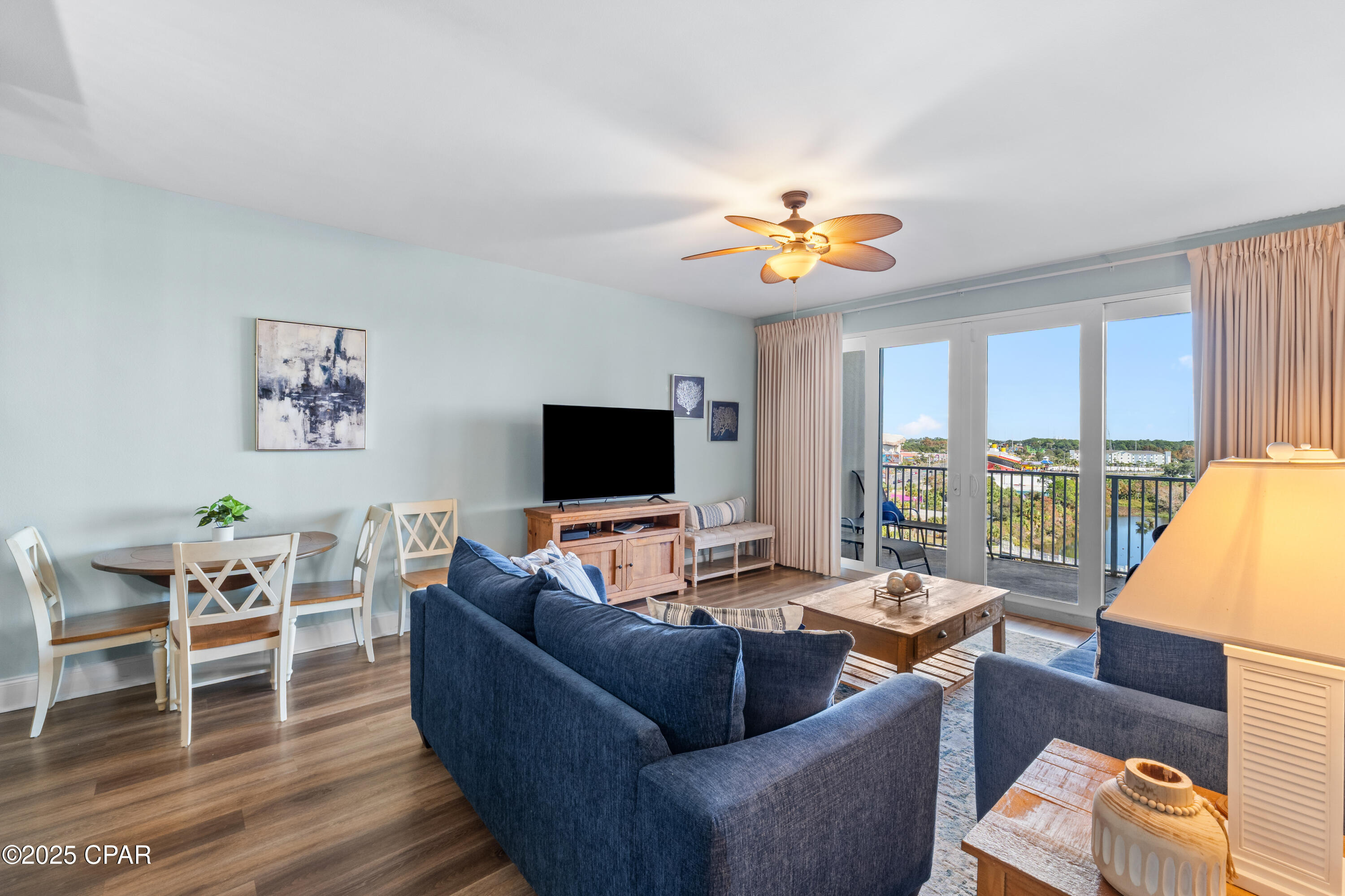 9902 S Thomas Drive 729