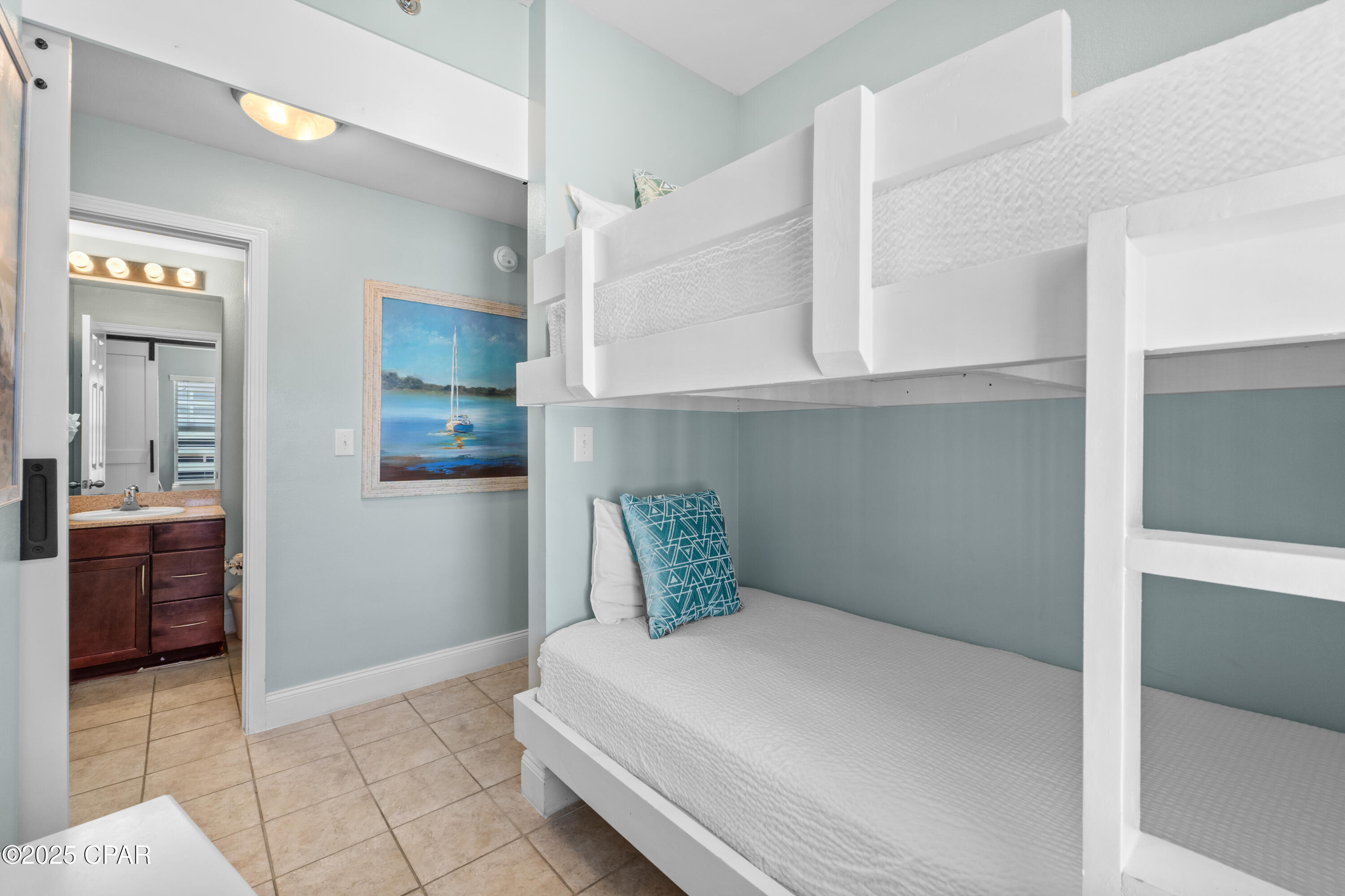 9902 S Thomas Drive 729