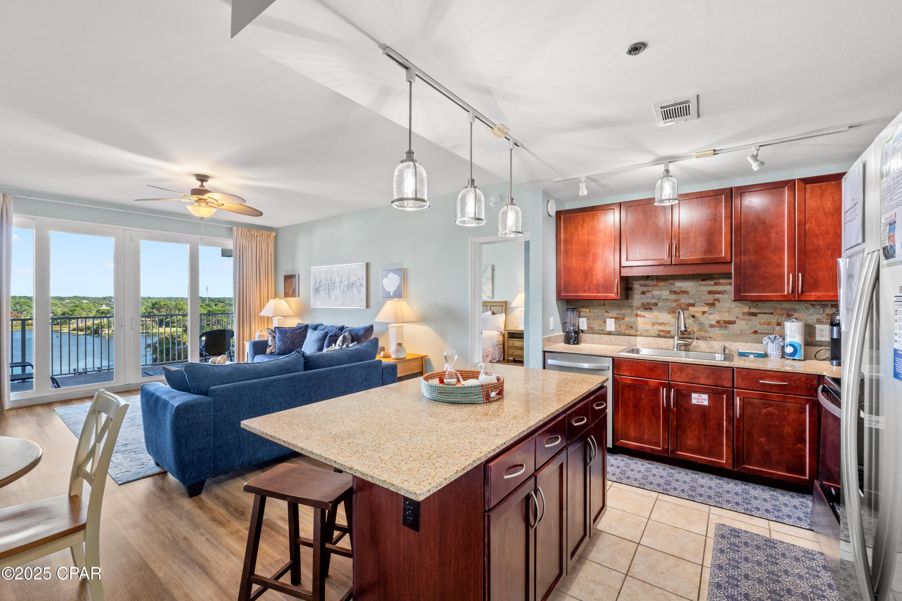 9902 S Thomas Drive 729