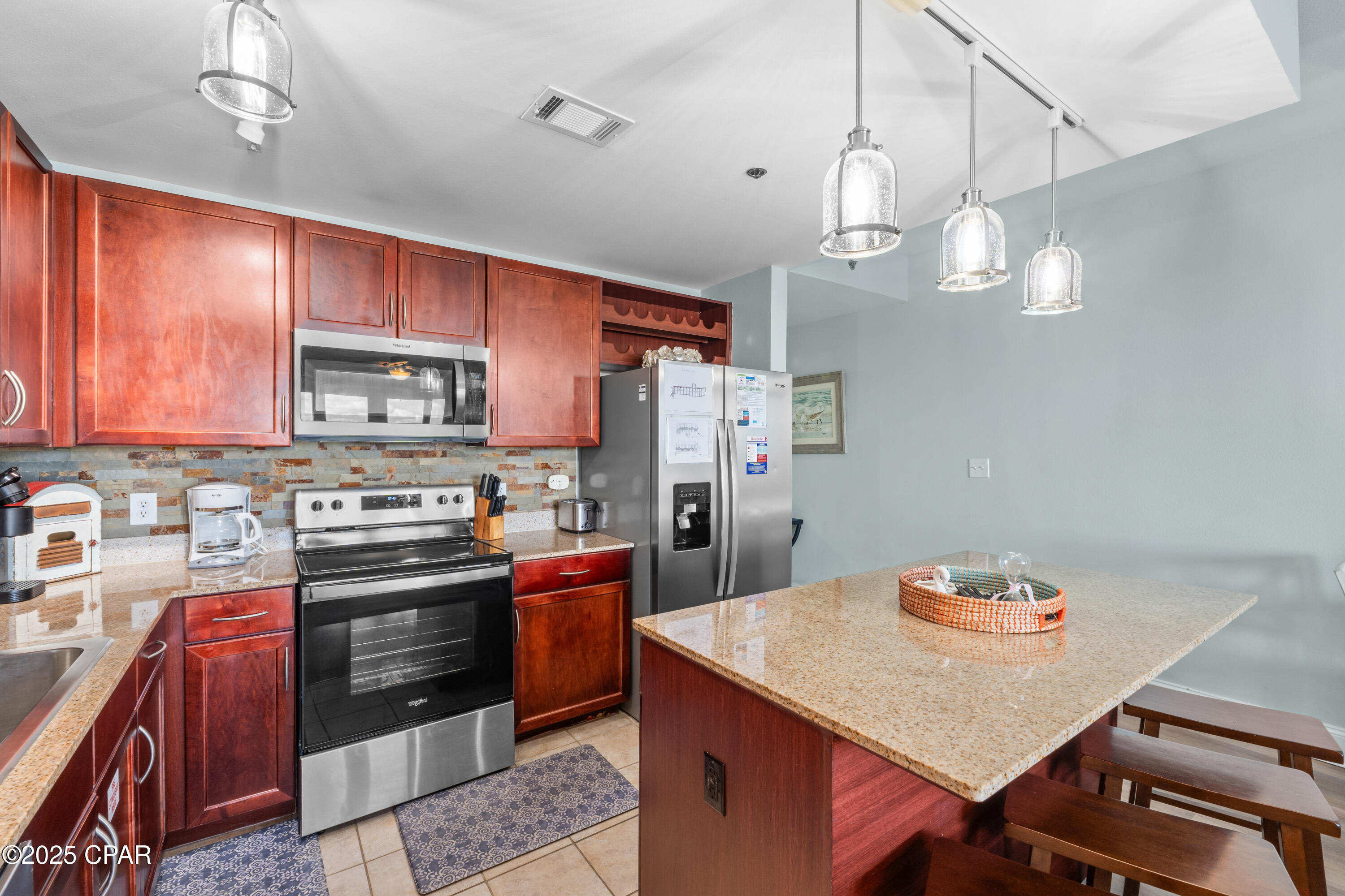 9902 S Thomas Drive 729