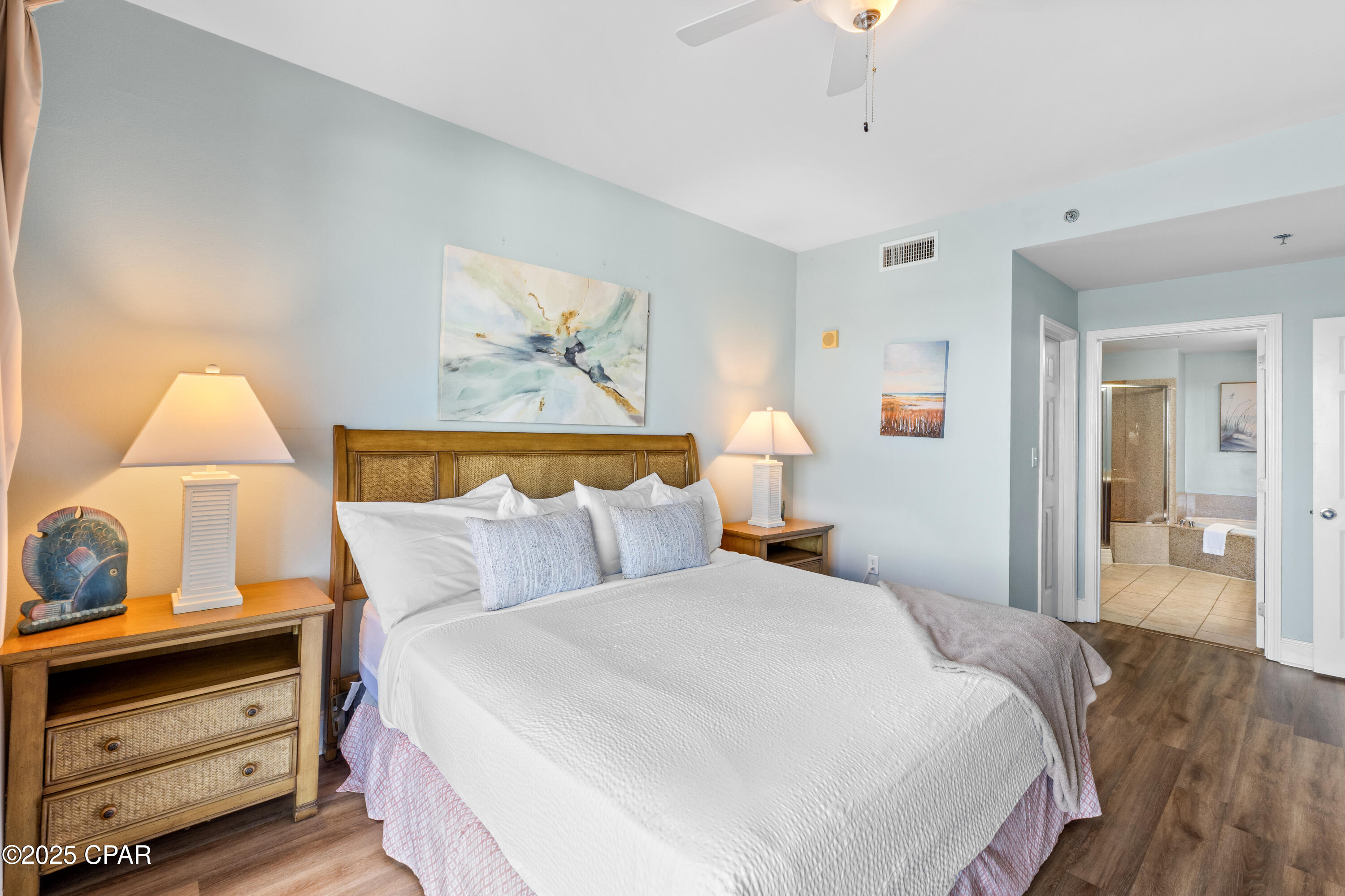 9902 S Thomas Drive 729