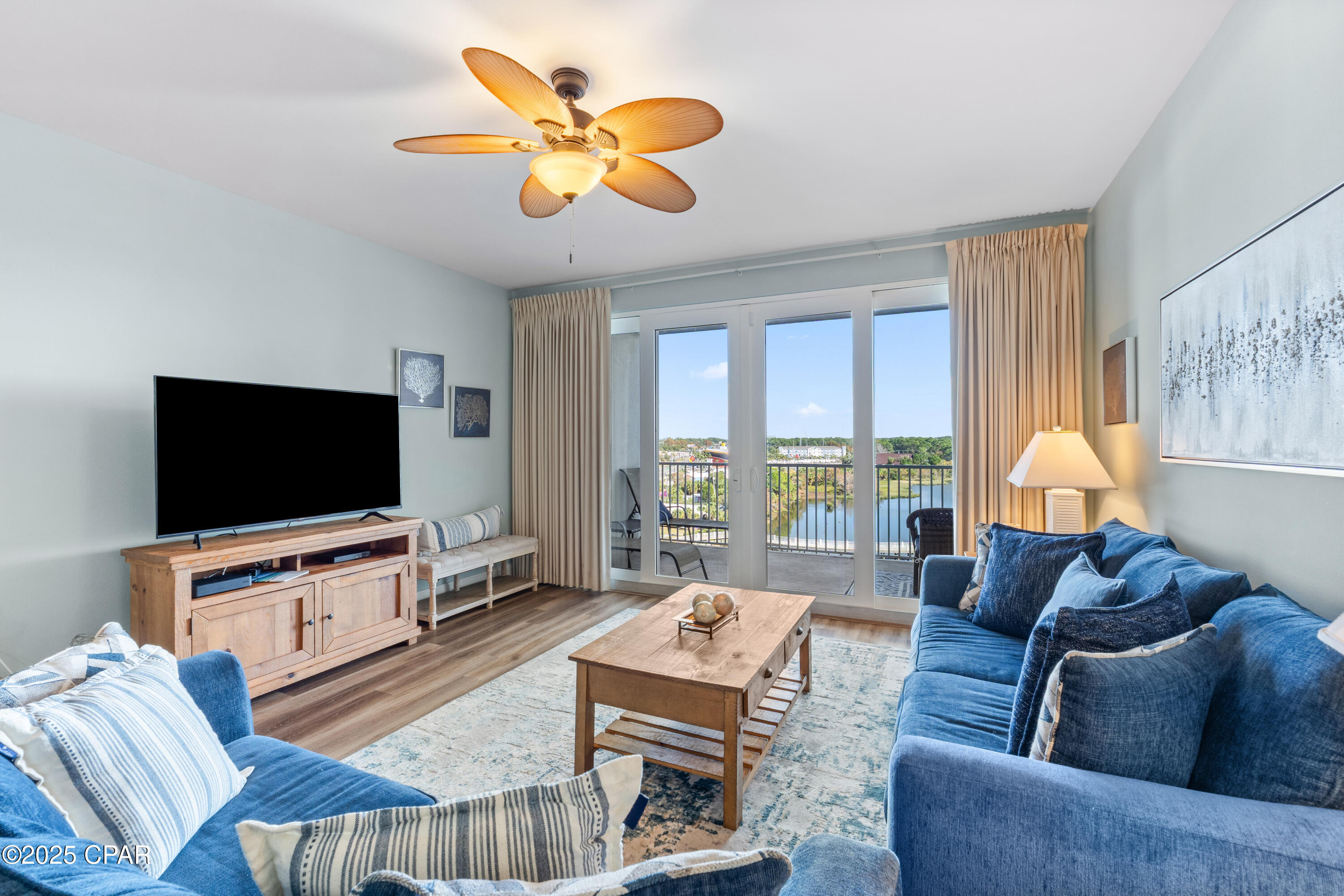 9902 S Thomas Drive 729