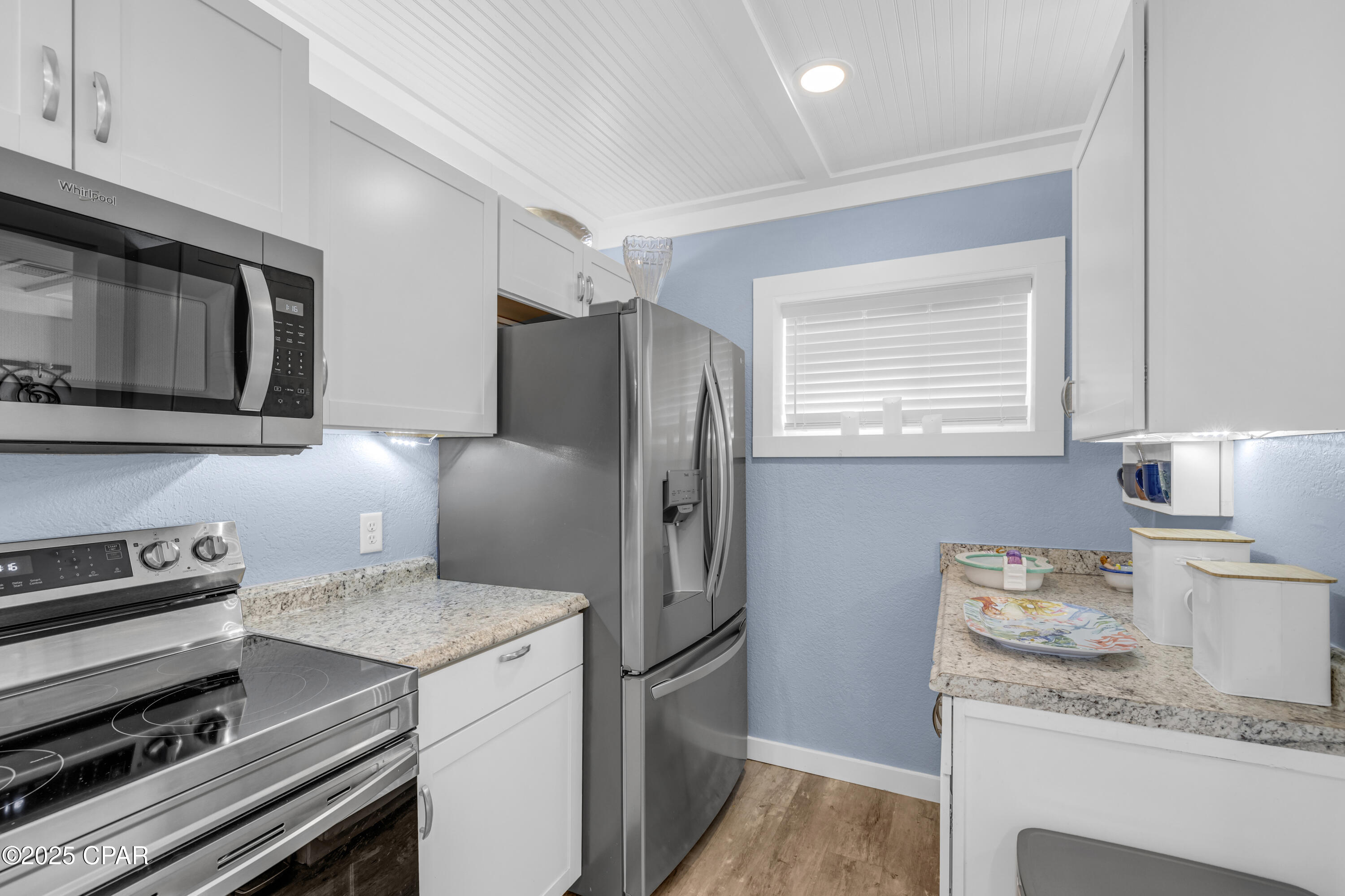 112 Fairway Boulevard 202