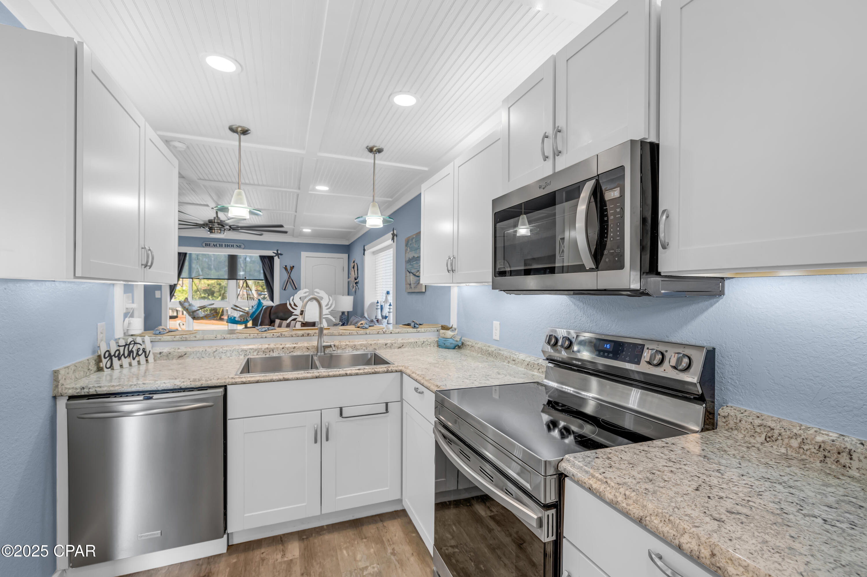 112 Fairway Boulevard 202