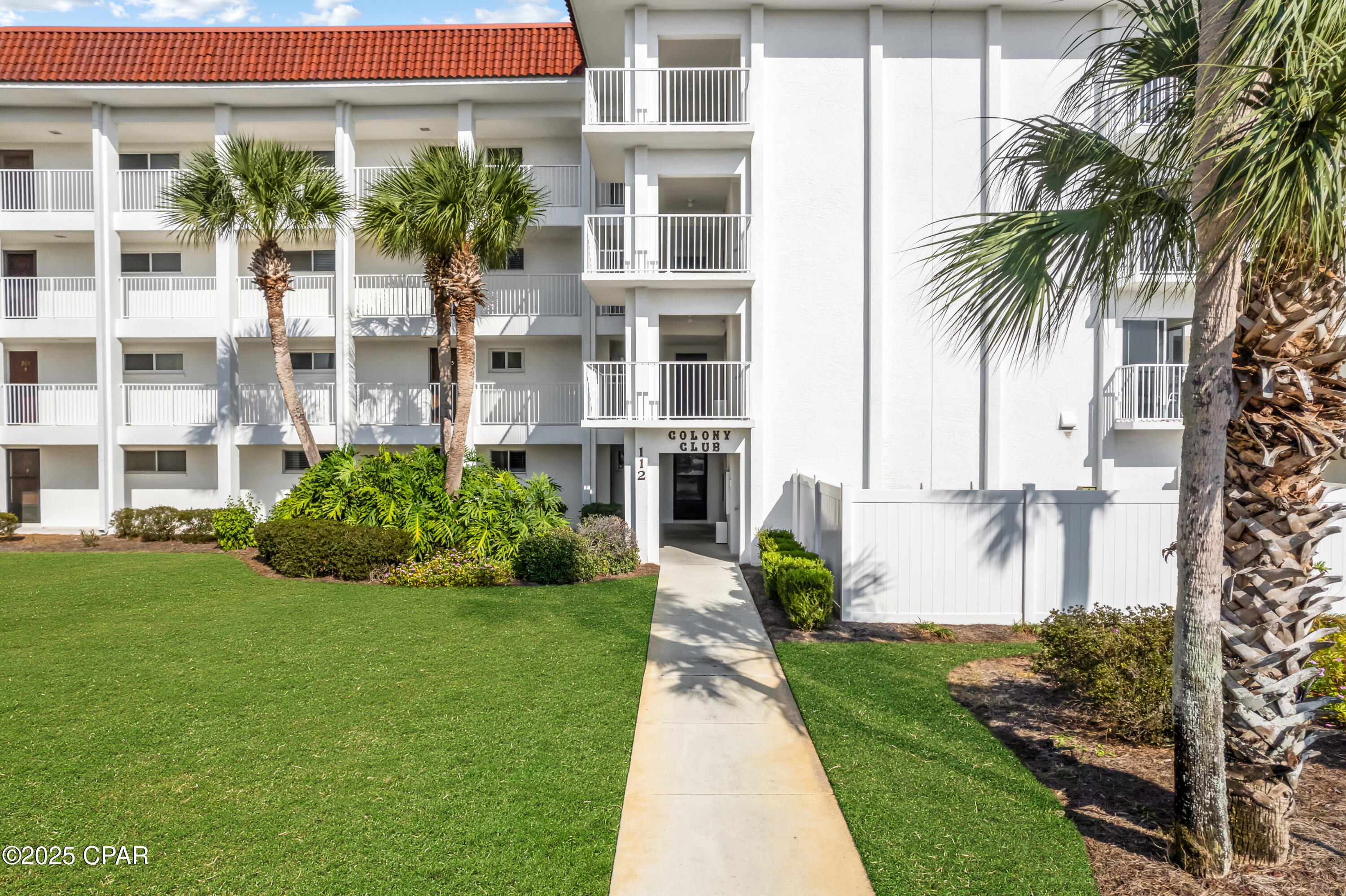 112 Fairway Boulevard 202