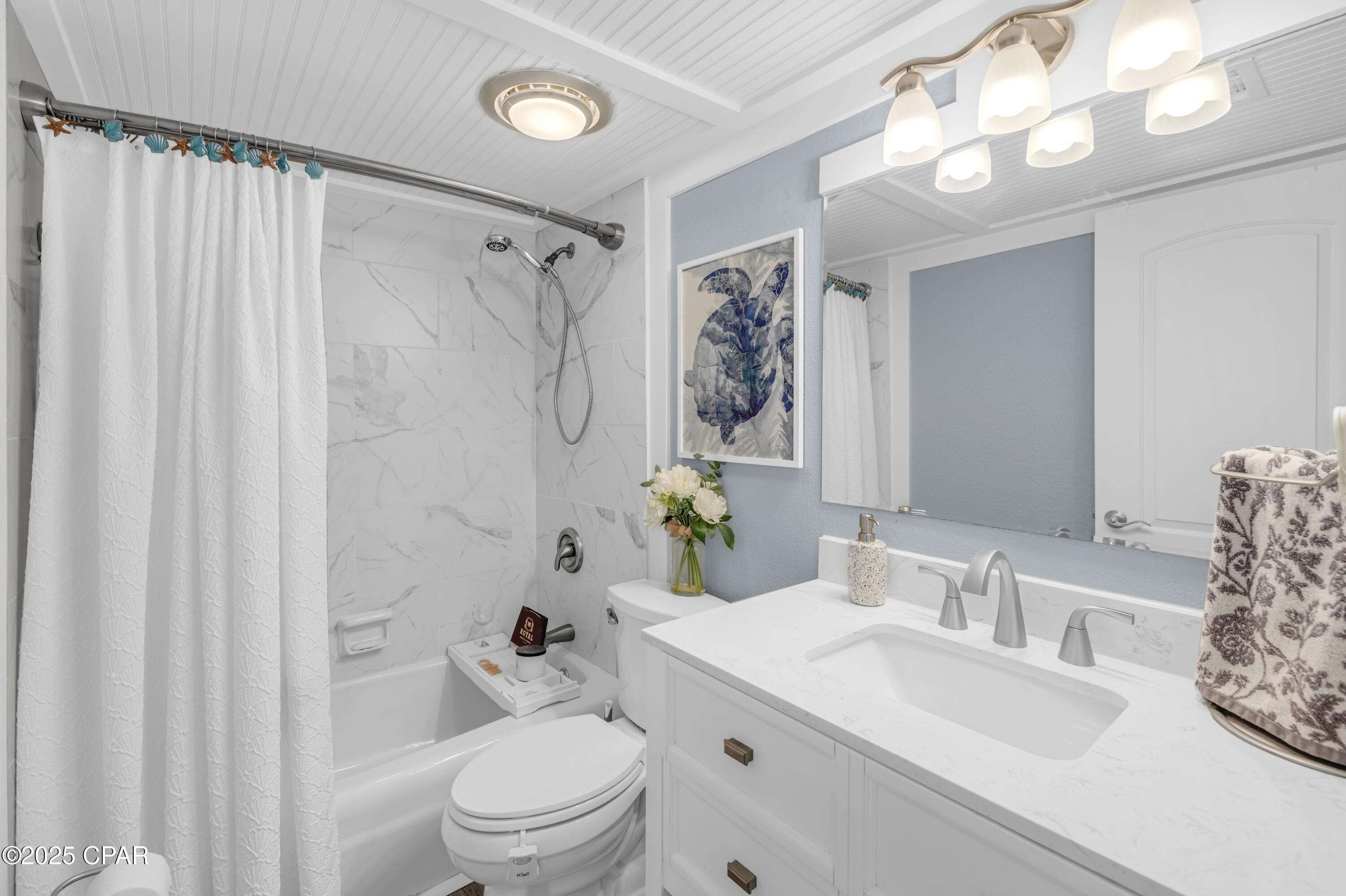 112 Fairway Boulevard 202