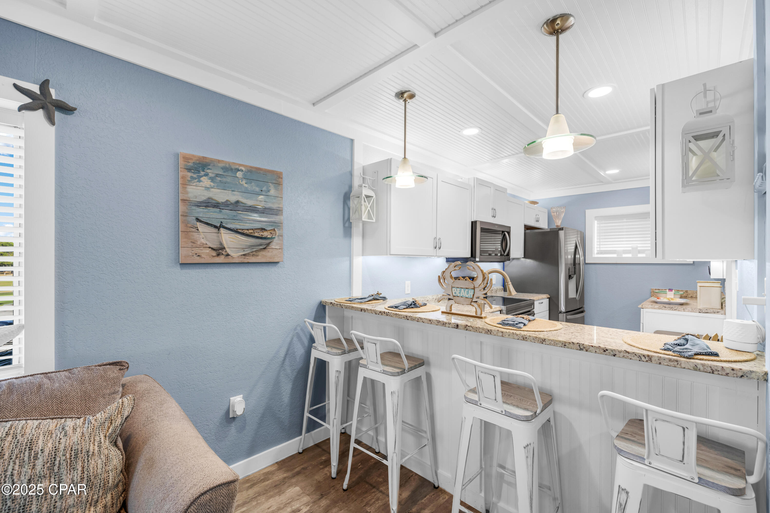 112 Fairway Boulevard 202