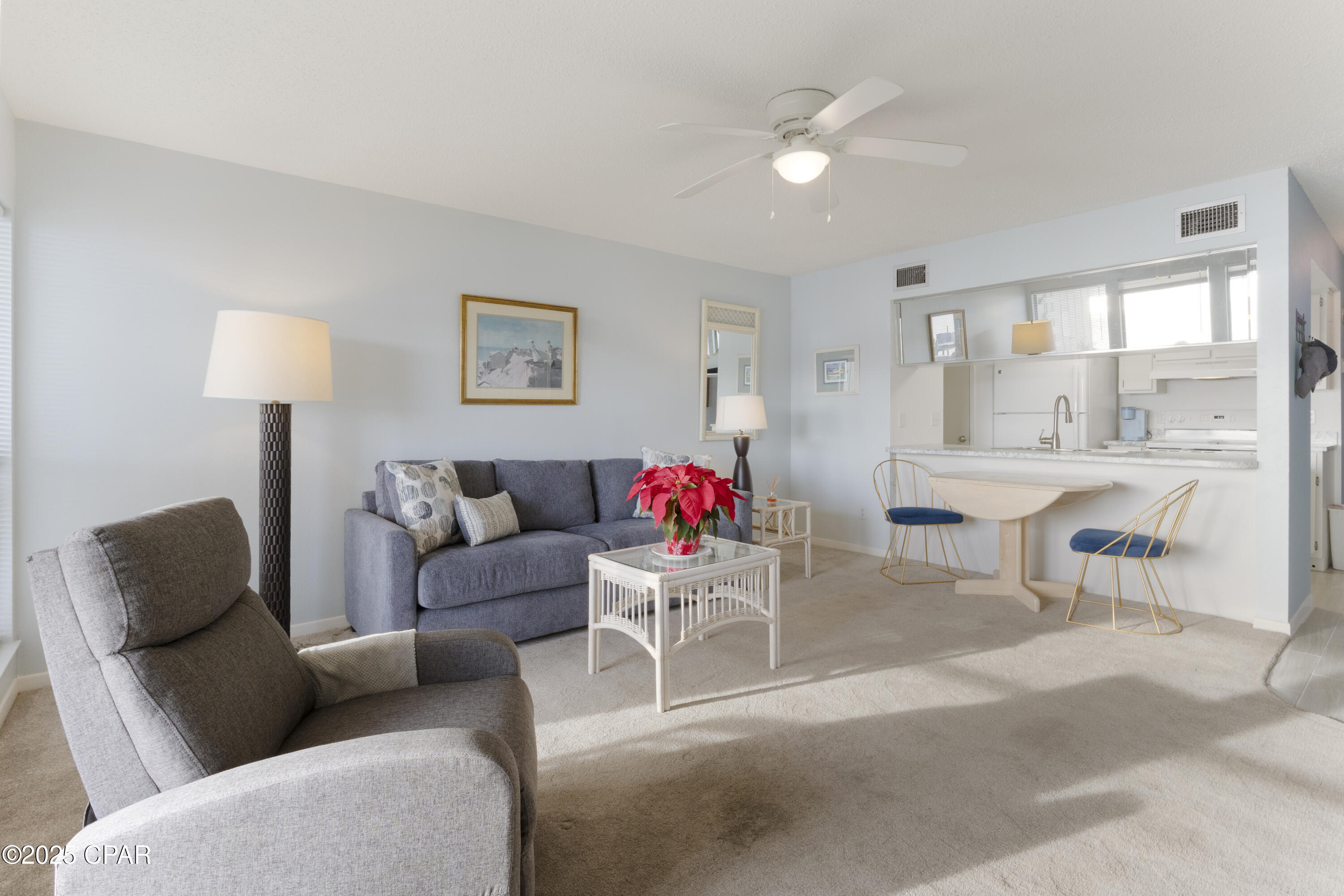 6909 N Lagoon Drive 3E