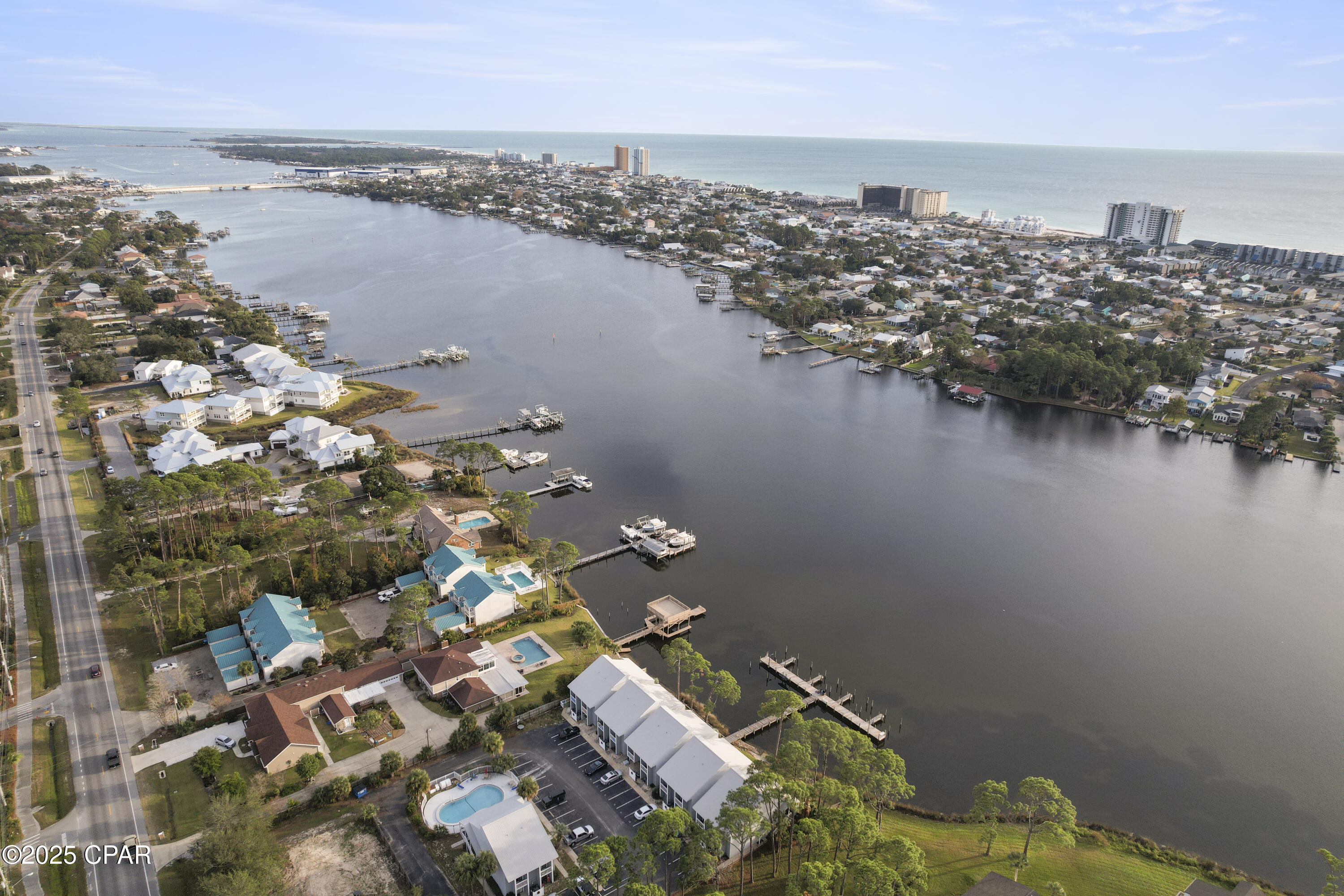 6909 N Lagoon Drive 3E