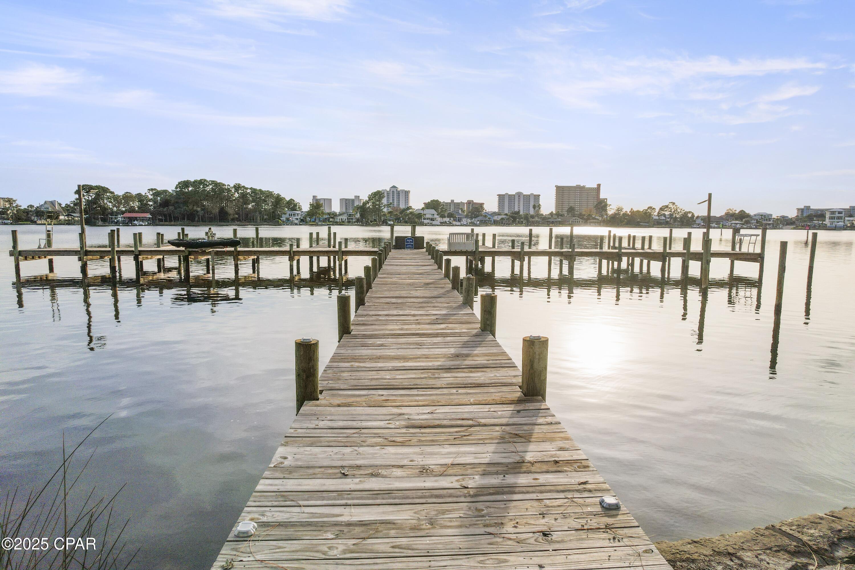 6909 N Lagoon Drive 3E