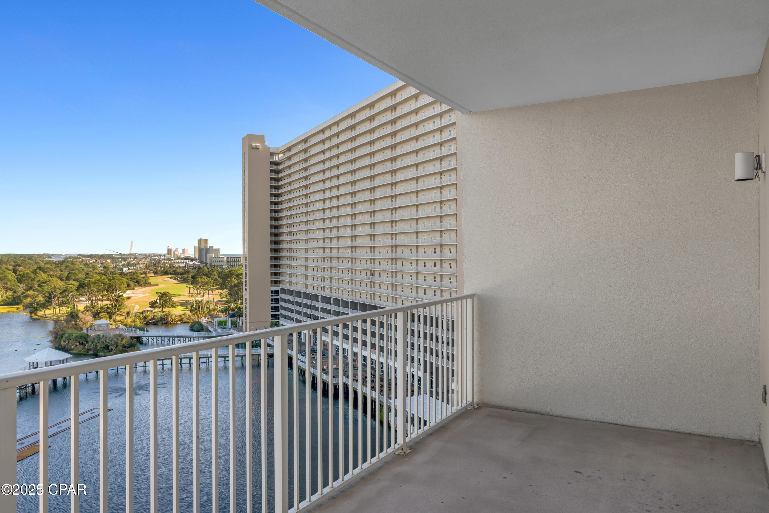 9902 S Thomas Drive 935