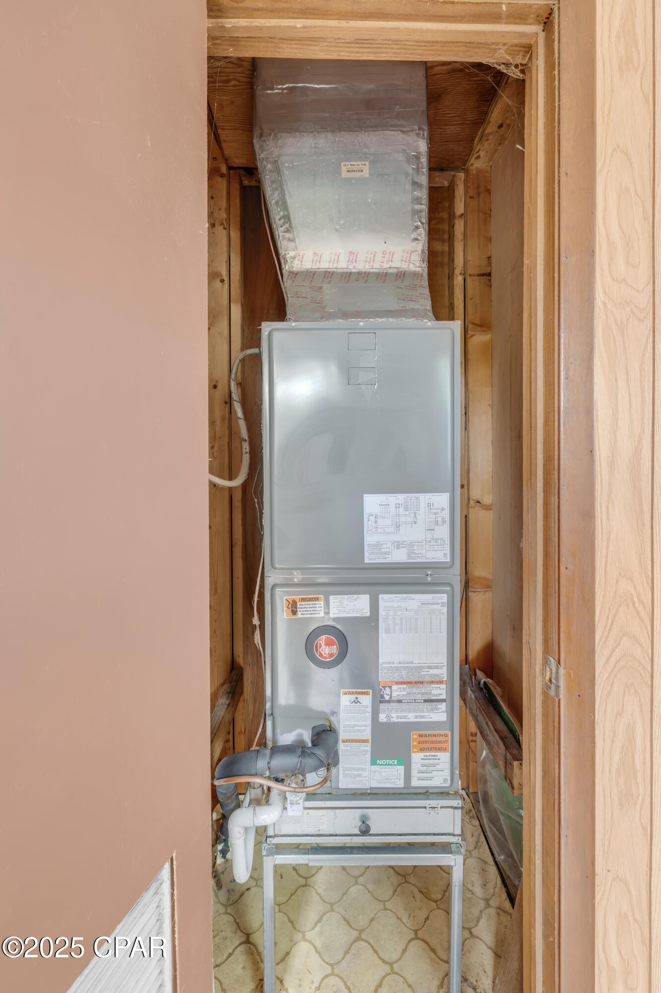 1332 N Palo Alto Avenue