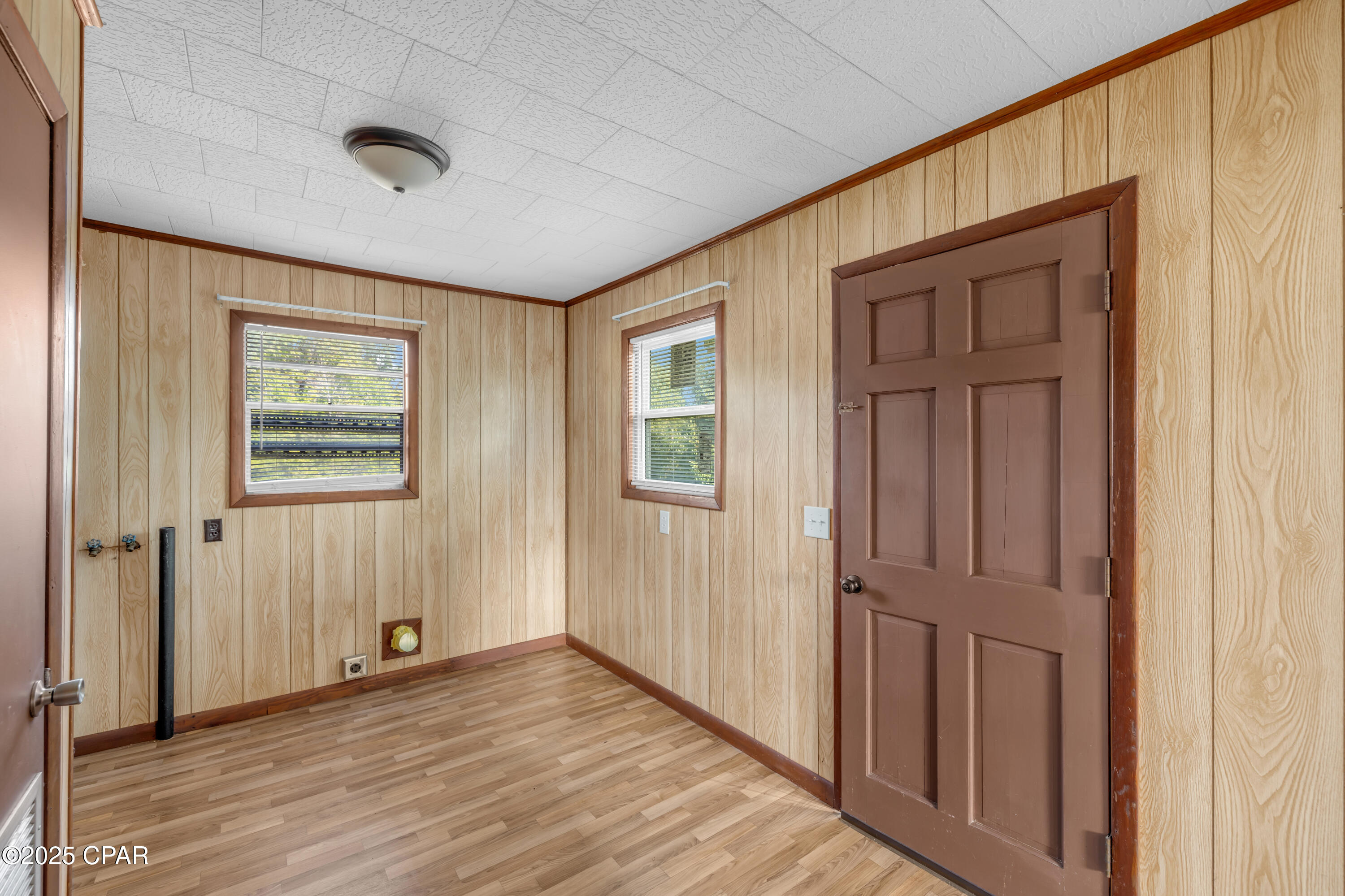 1332 N Palo Alto Avenue