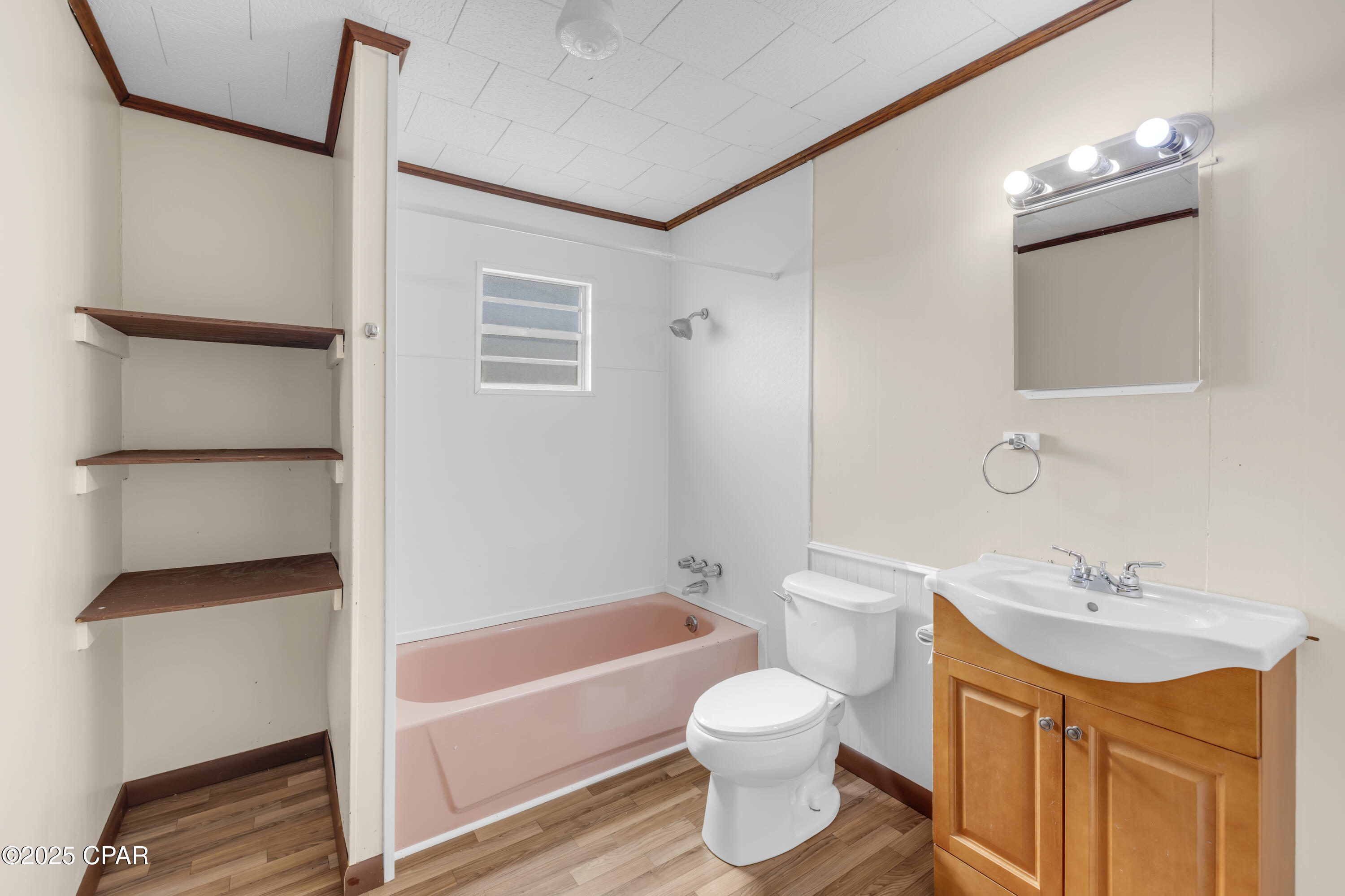 1332 N Palo Alto Avenue