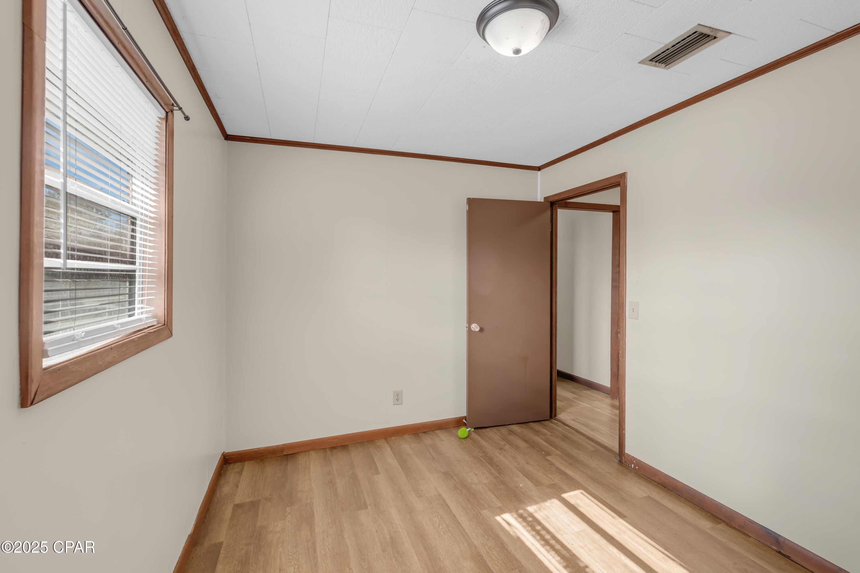 1332 N Palo Alto Avenue