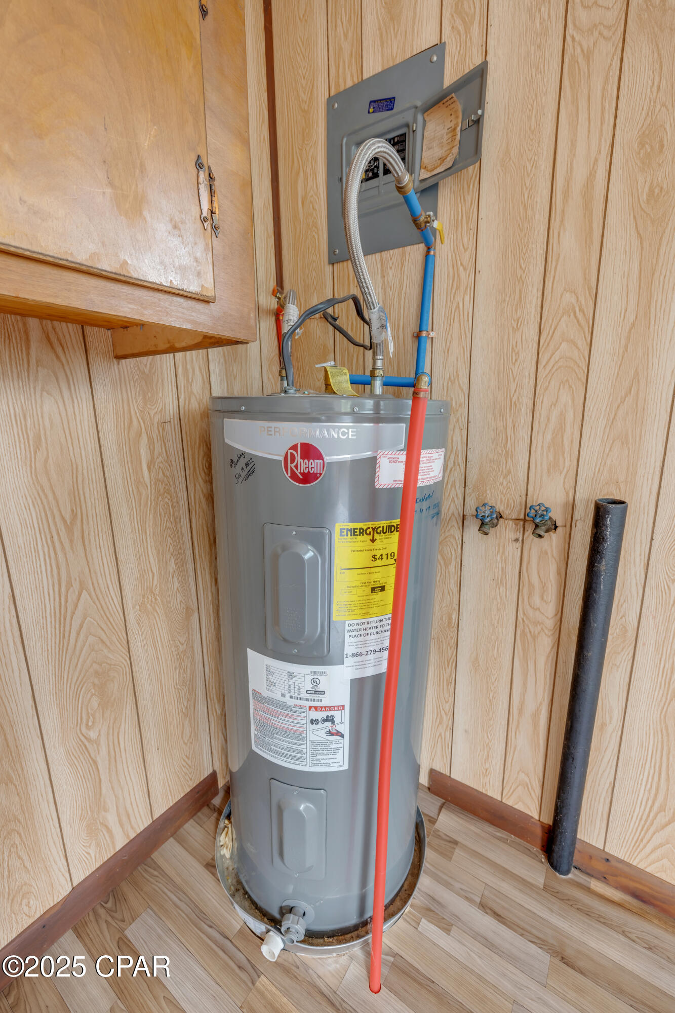 1332 N Palo Alto Avenue