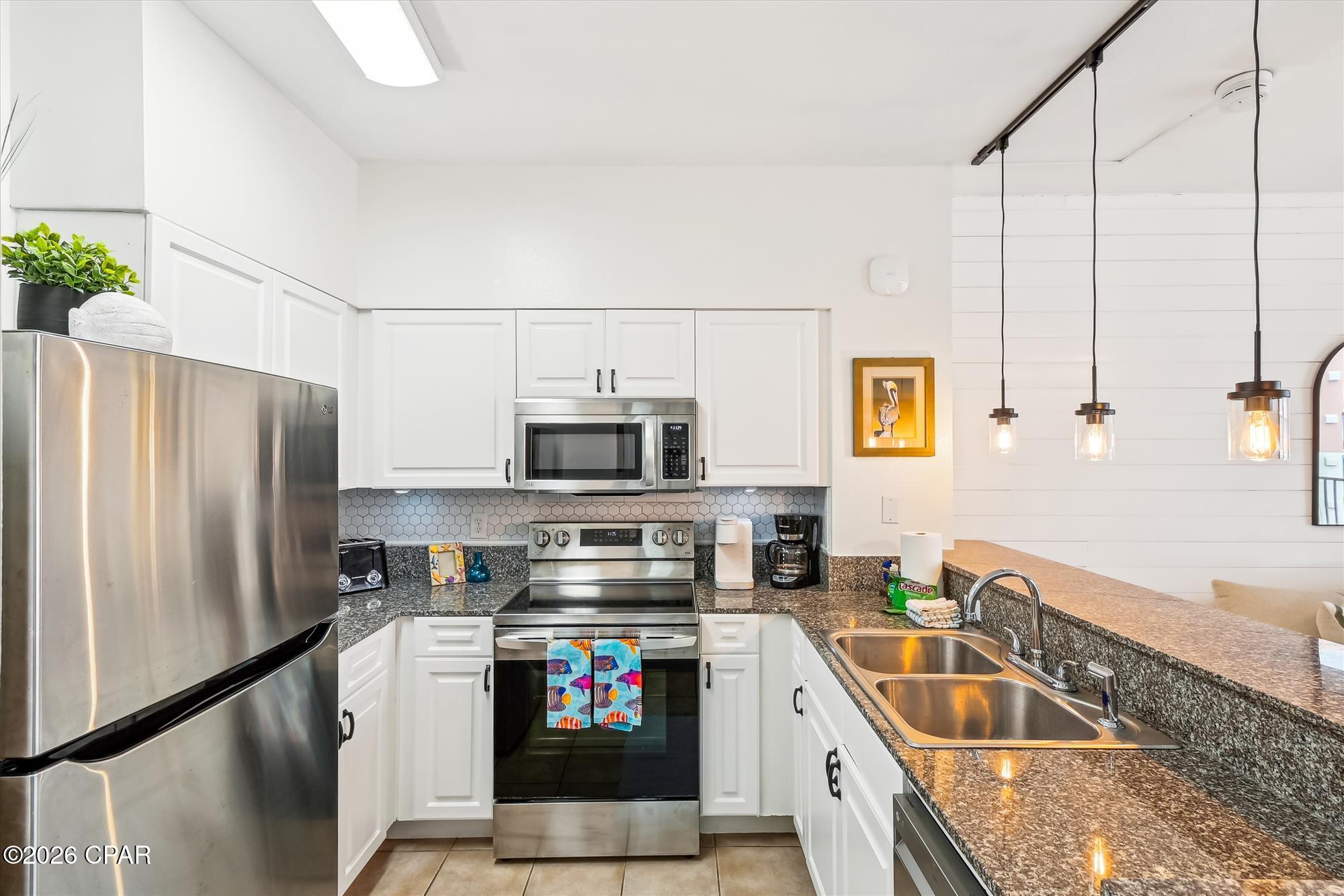 9900 S Thomas Drive 2123