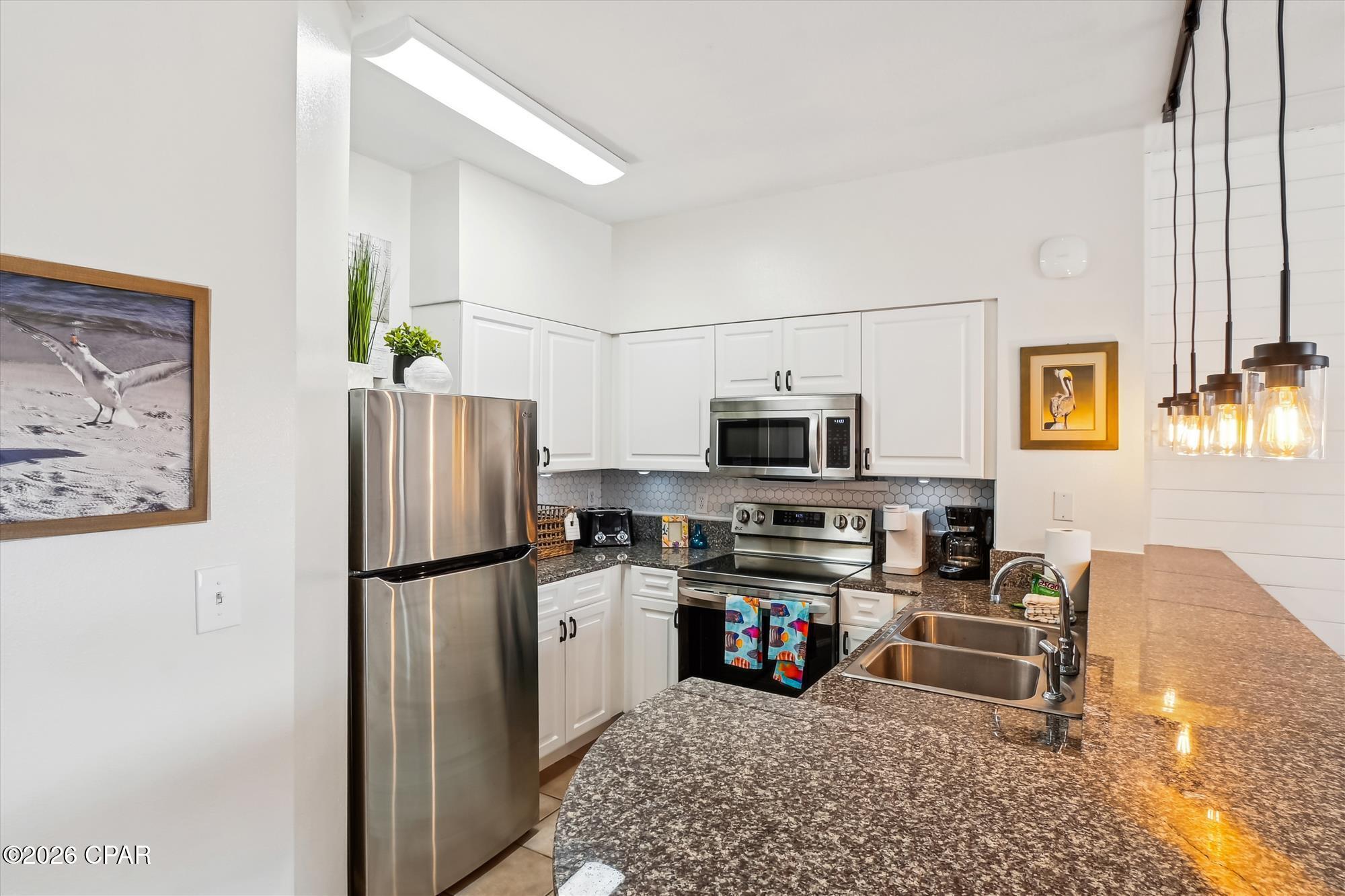 9900 S Thomas Drive 2123