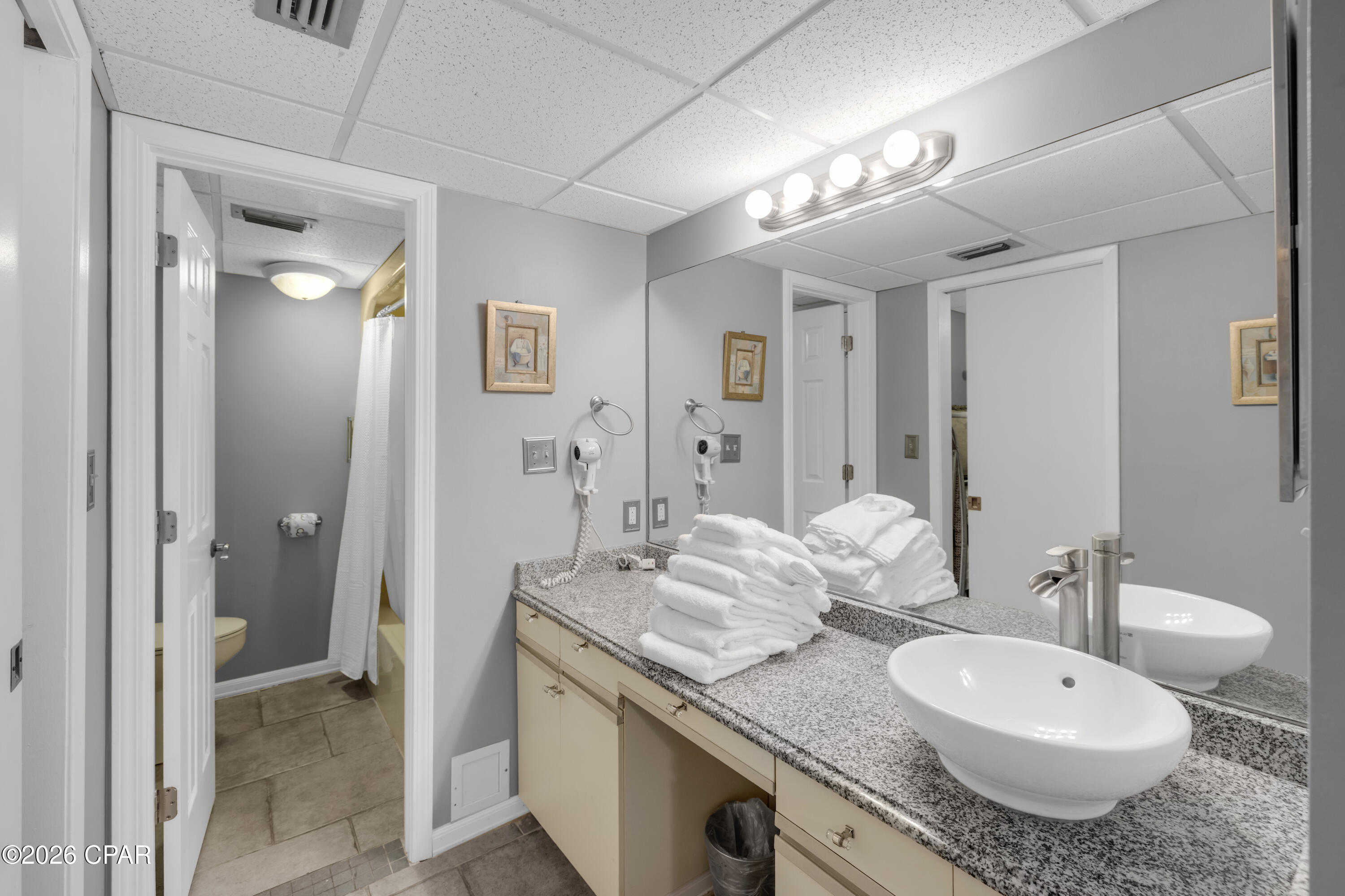 520 N Richard Jackson Boulevard 2005