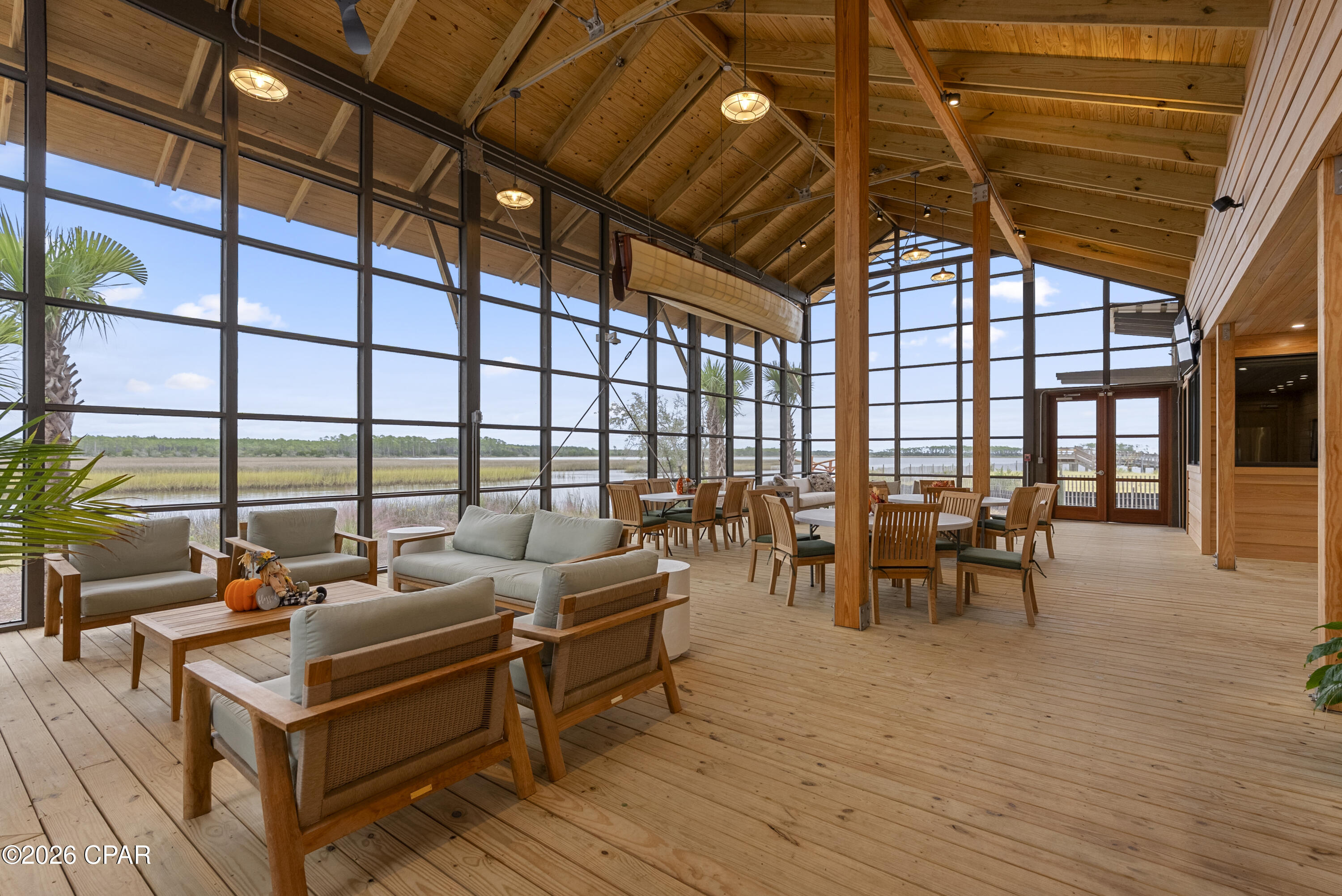 6406 River Bluff Trail