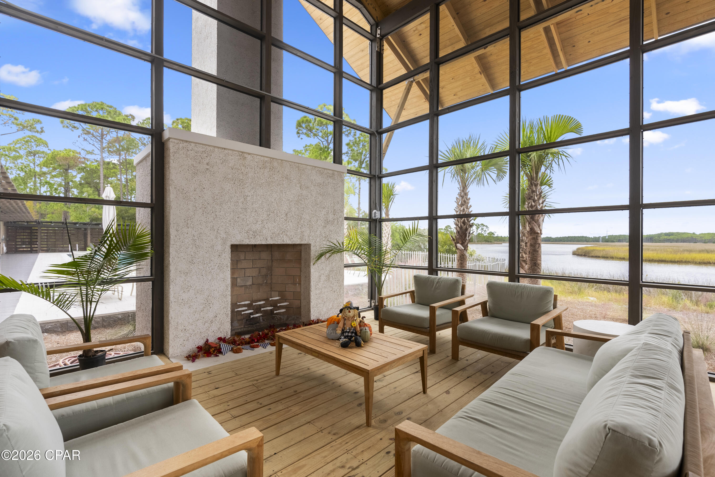 6406 River Bluff Trail