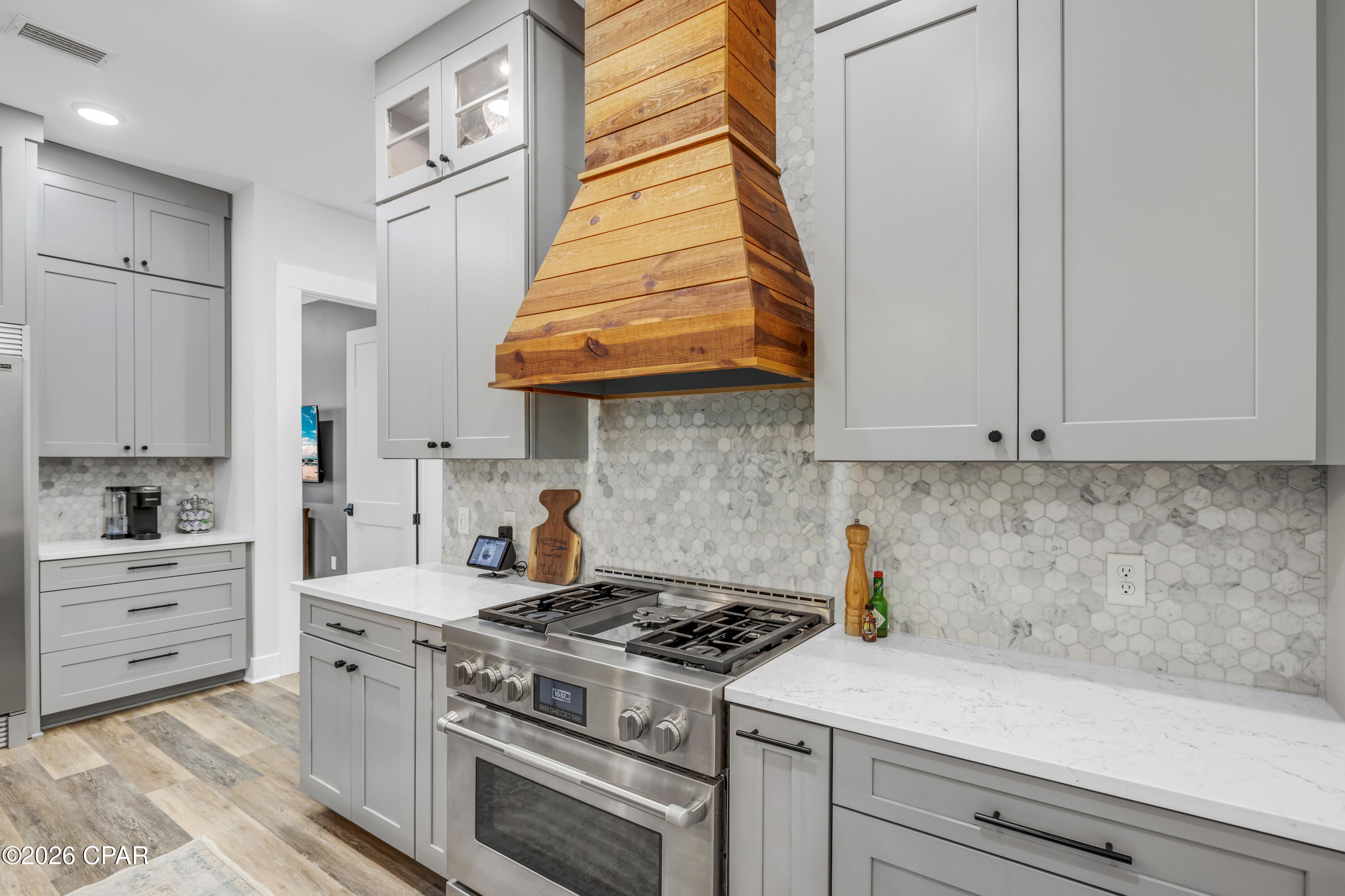 6406 River Bluff Trail