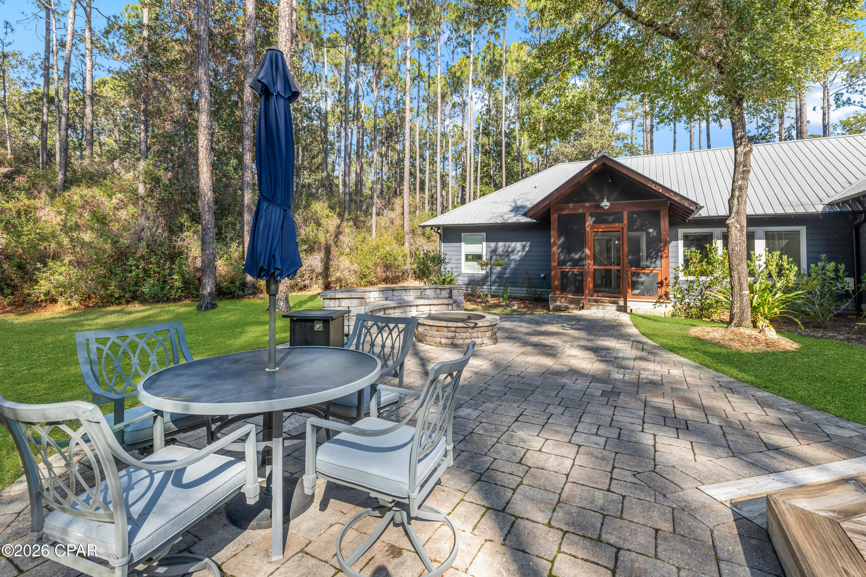 6406 River Bluff Trail