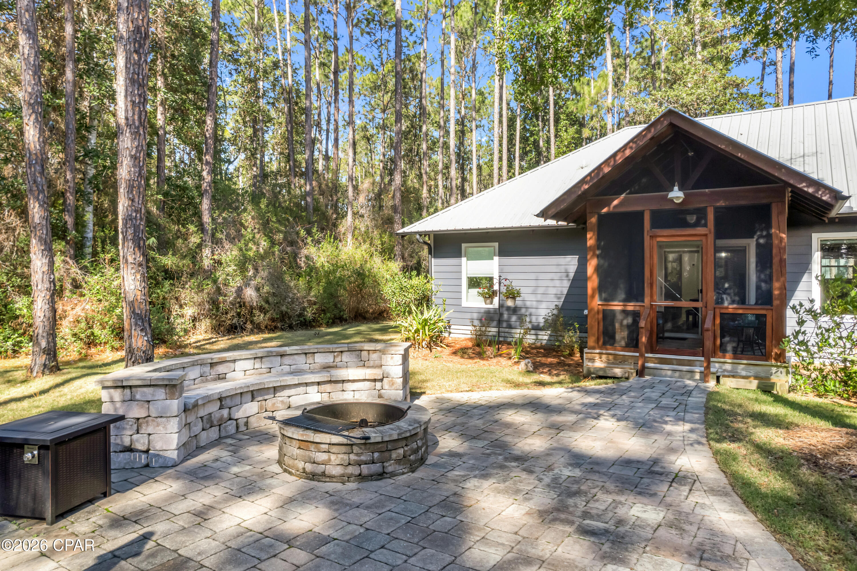 6406 River Bluff Trail