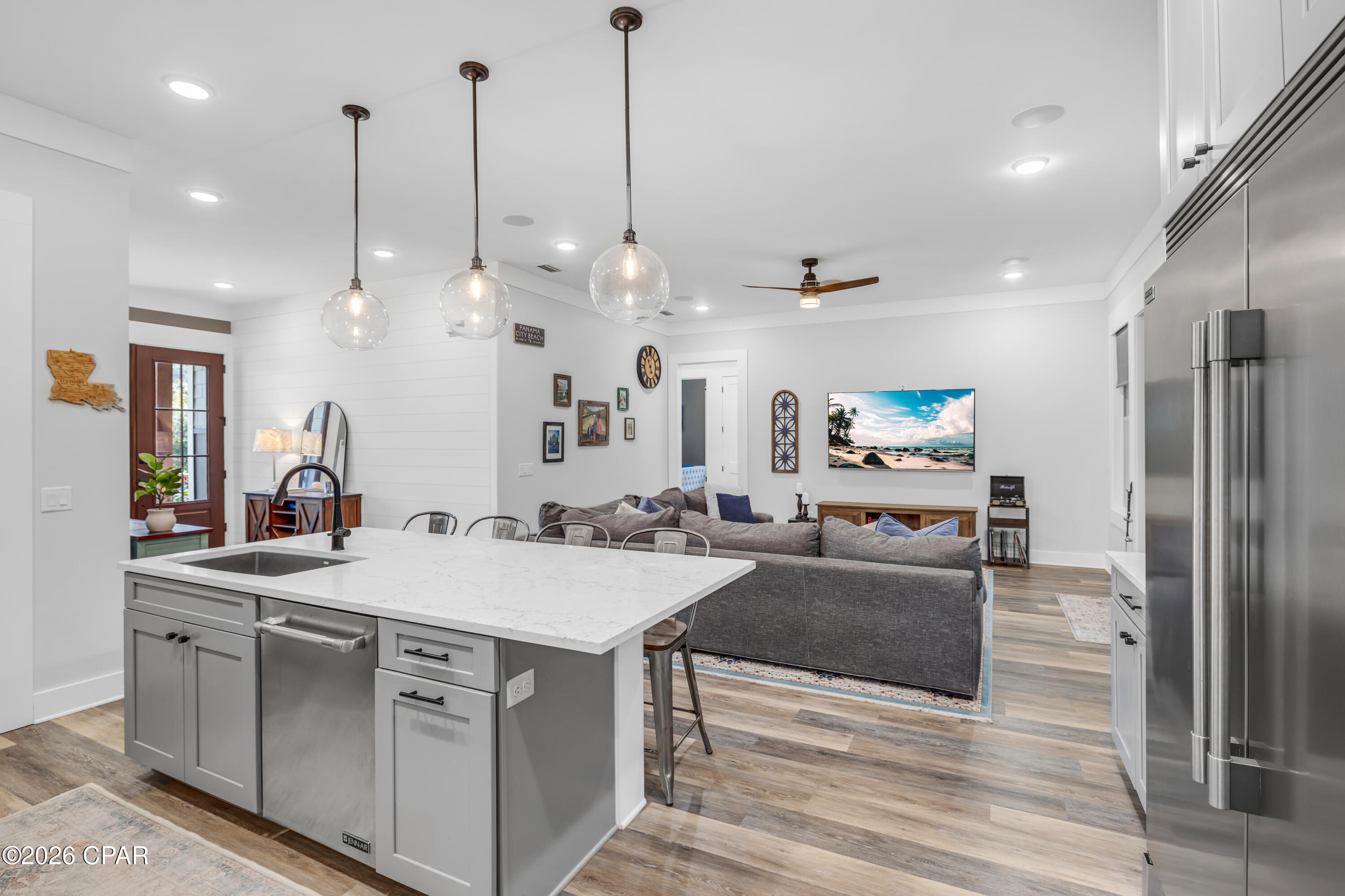 6406 River Bluff Trail