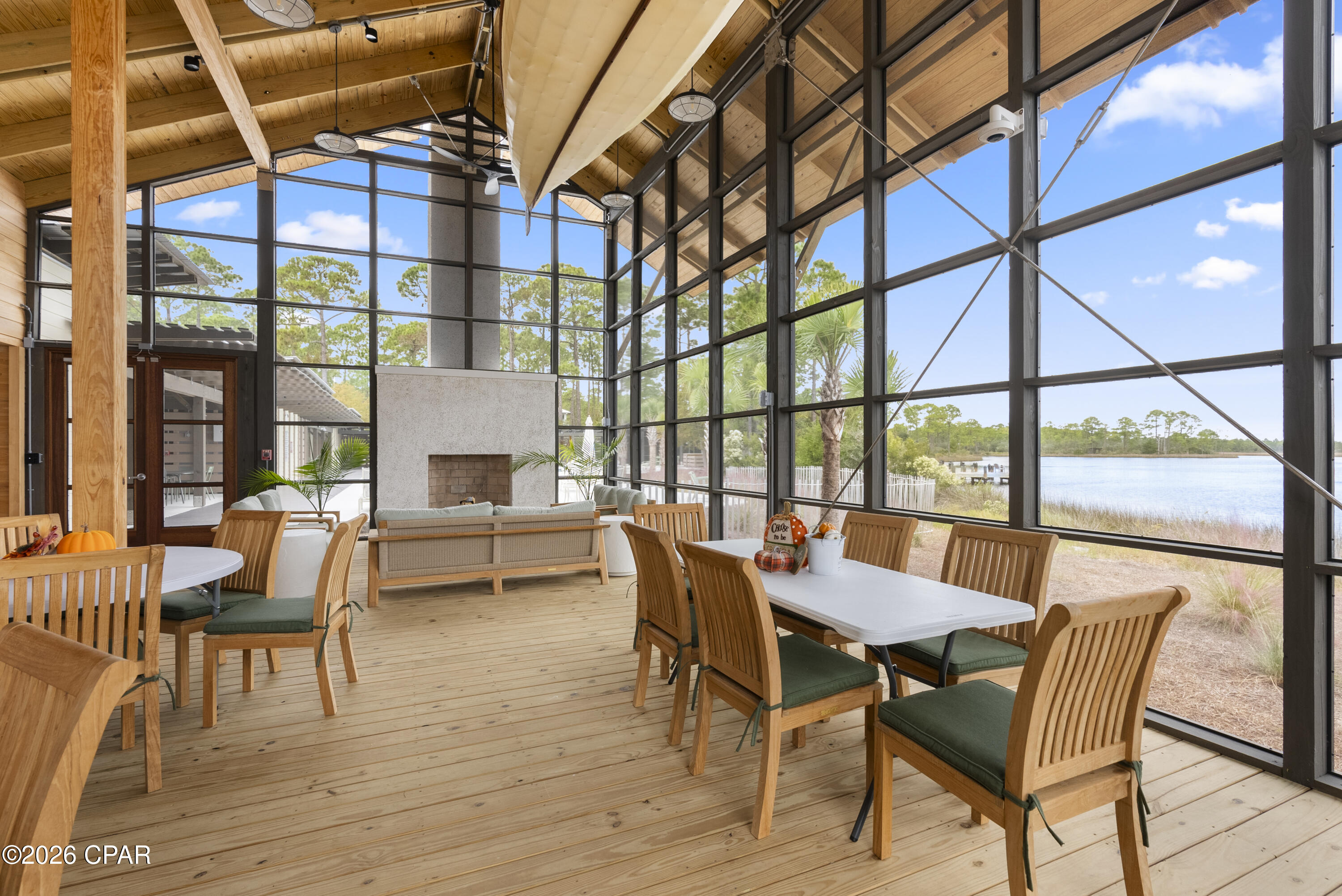 6406 River Bluff Trail