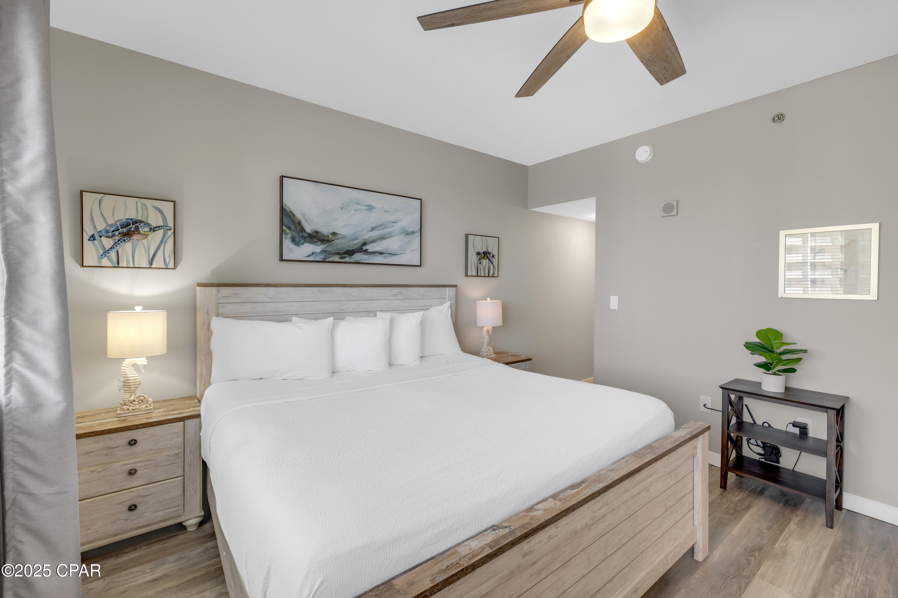 9900 S Thomas Drive 1817