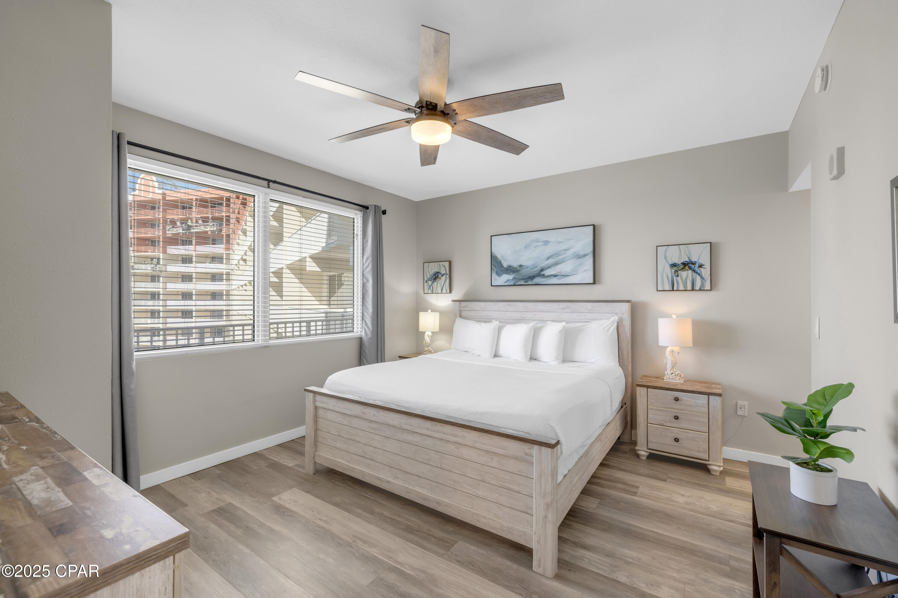 9900 S Thomas Drive 1817