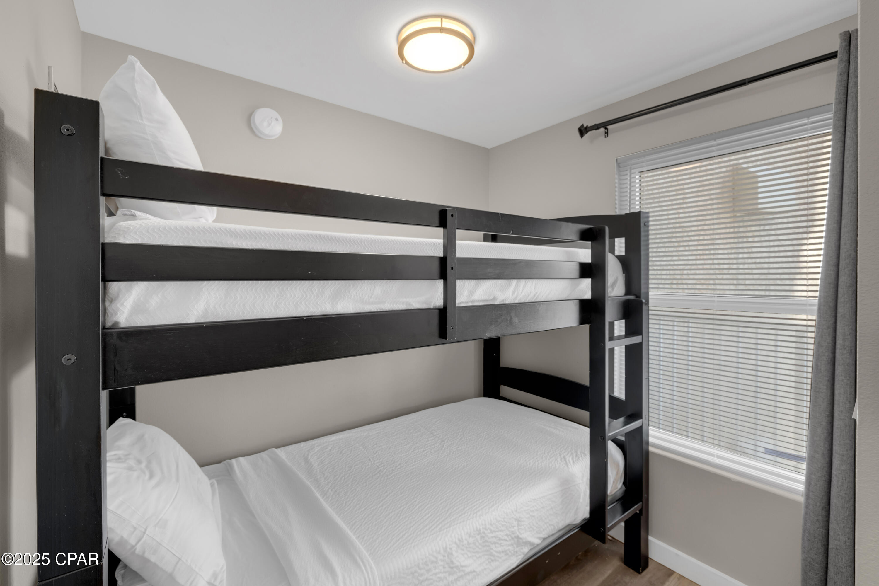 9900 S Thomas Drive 1817