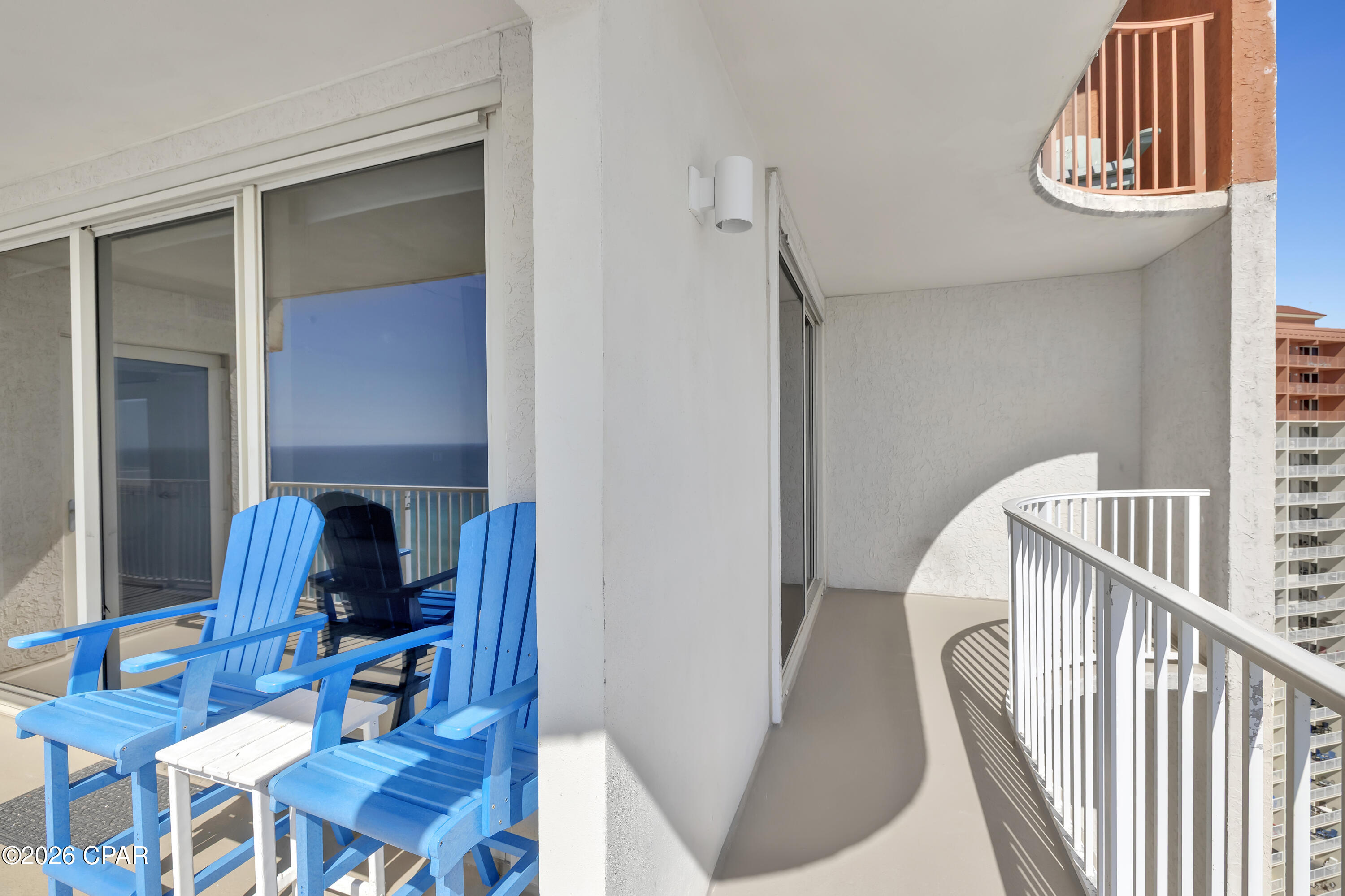 9900 S Thomas Drive 2003