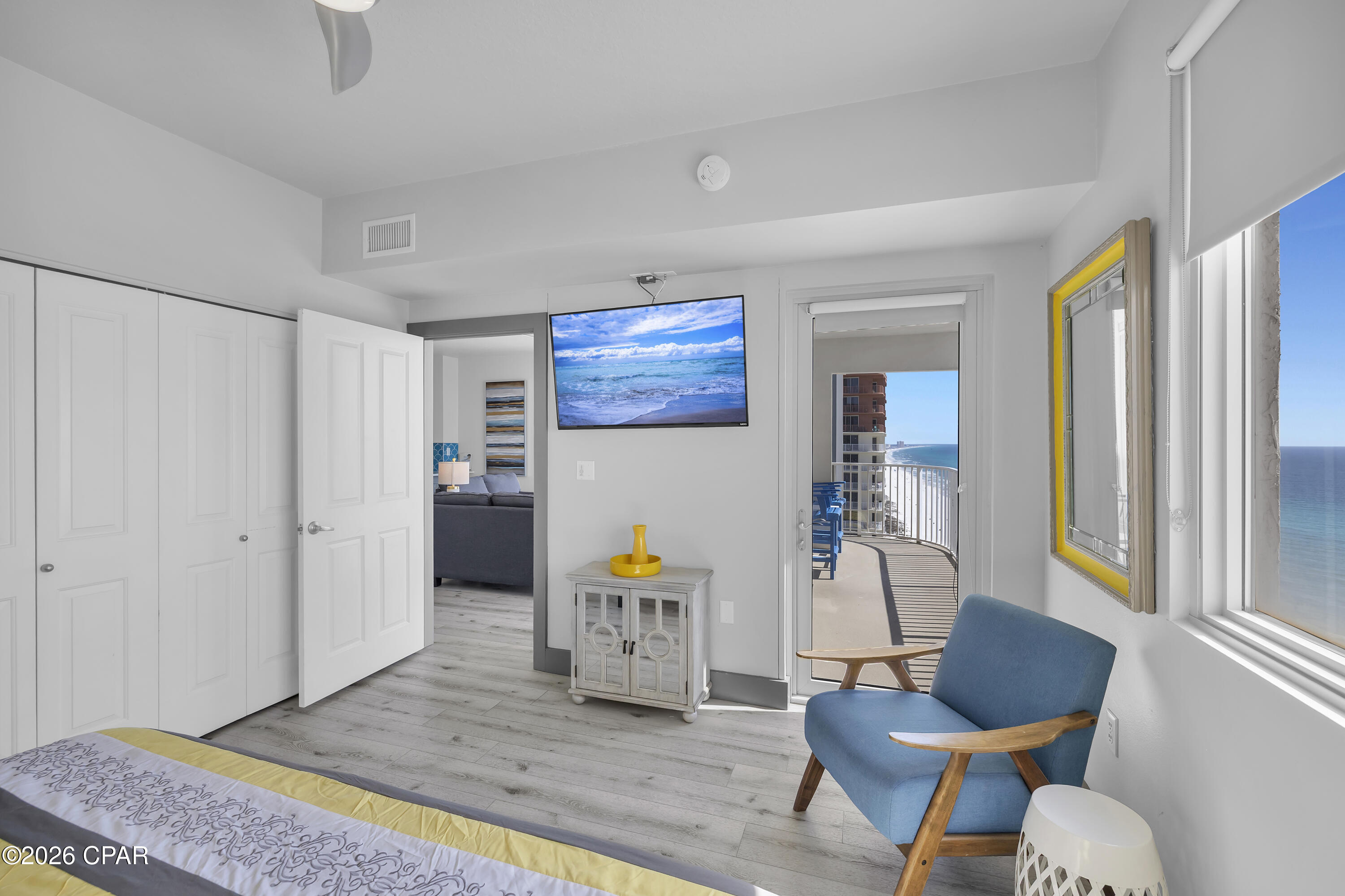 9900 S Thomas Drive 2003