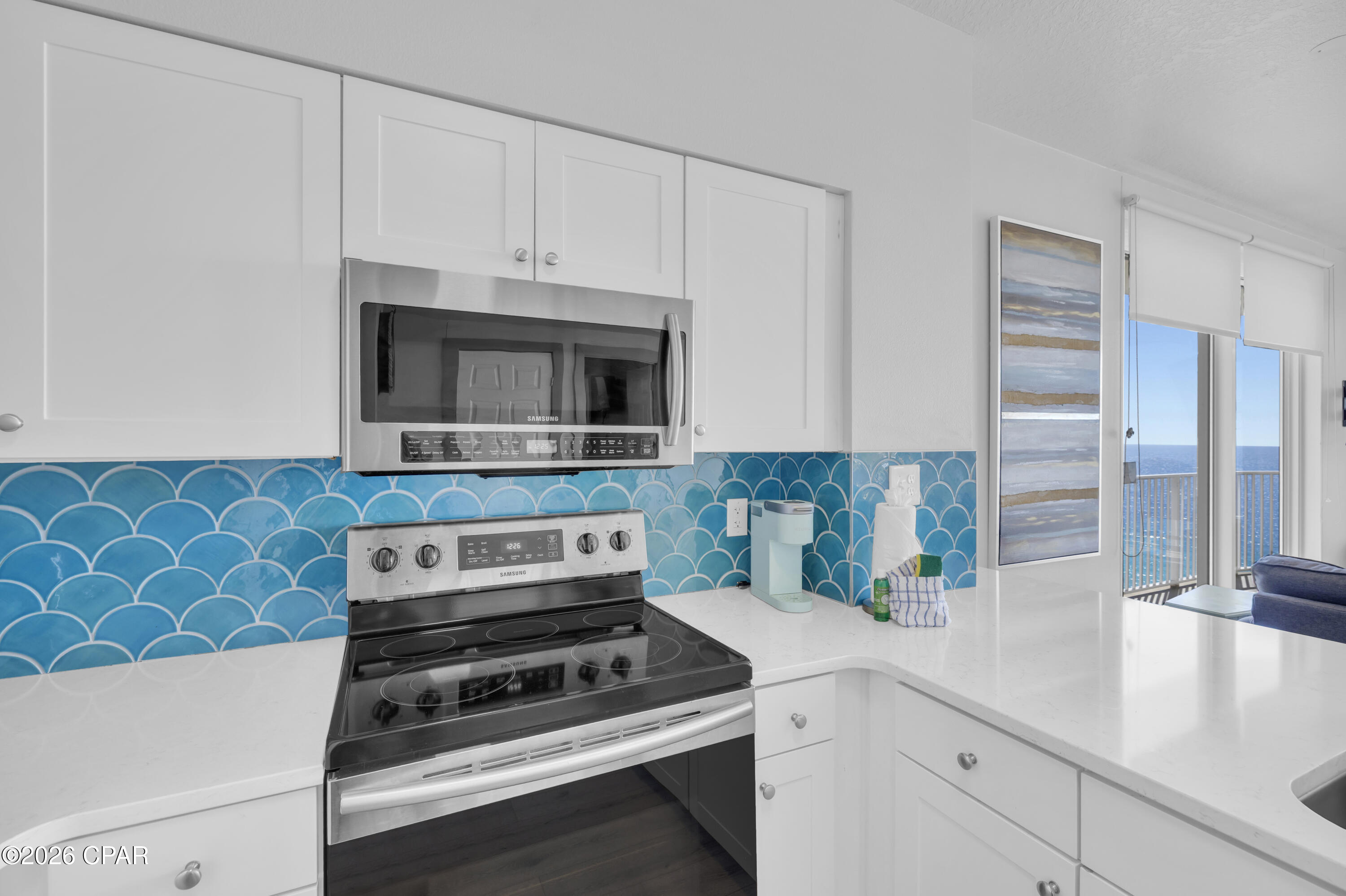 9900 S Thomas Drive 2003