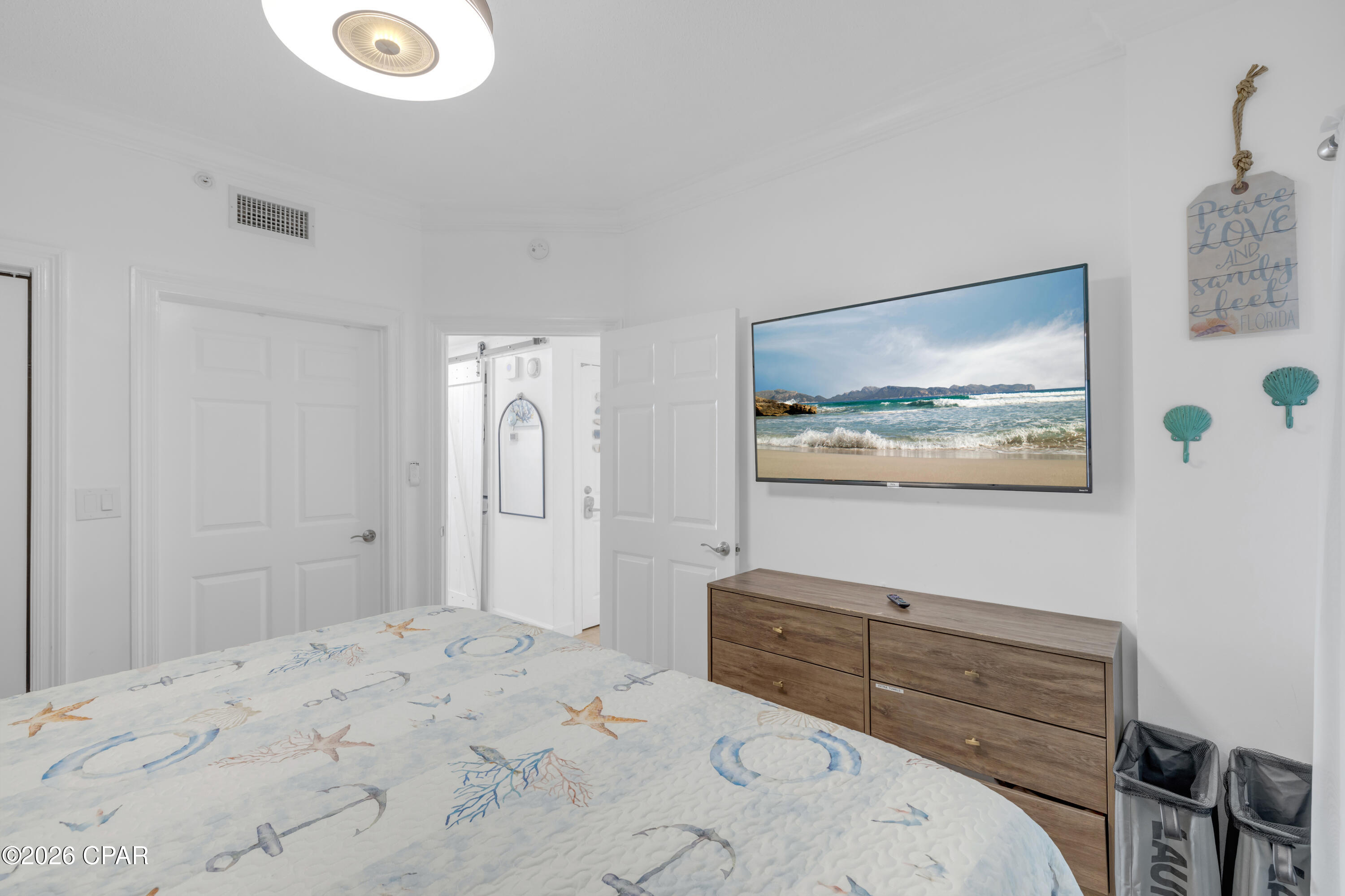 9450 S Thomas Drive 2106D