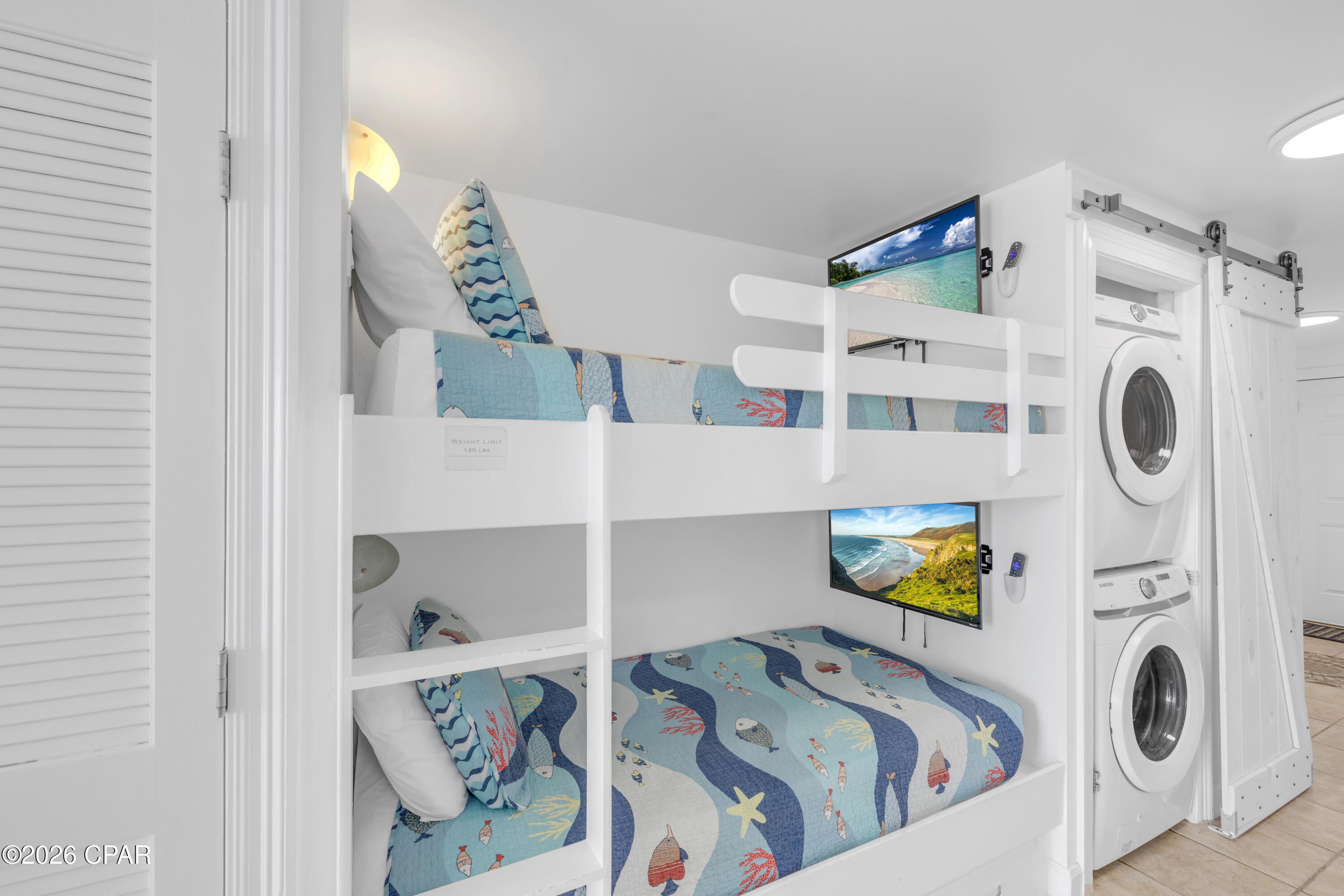 9450 S Thomas Drive 2106D