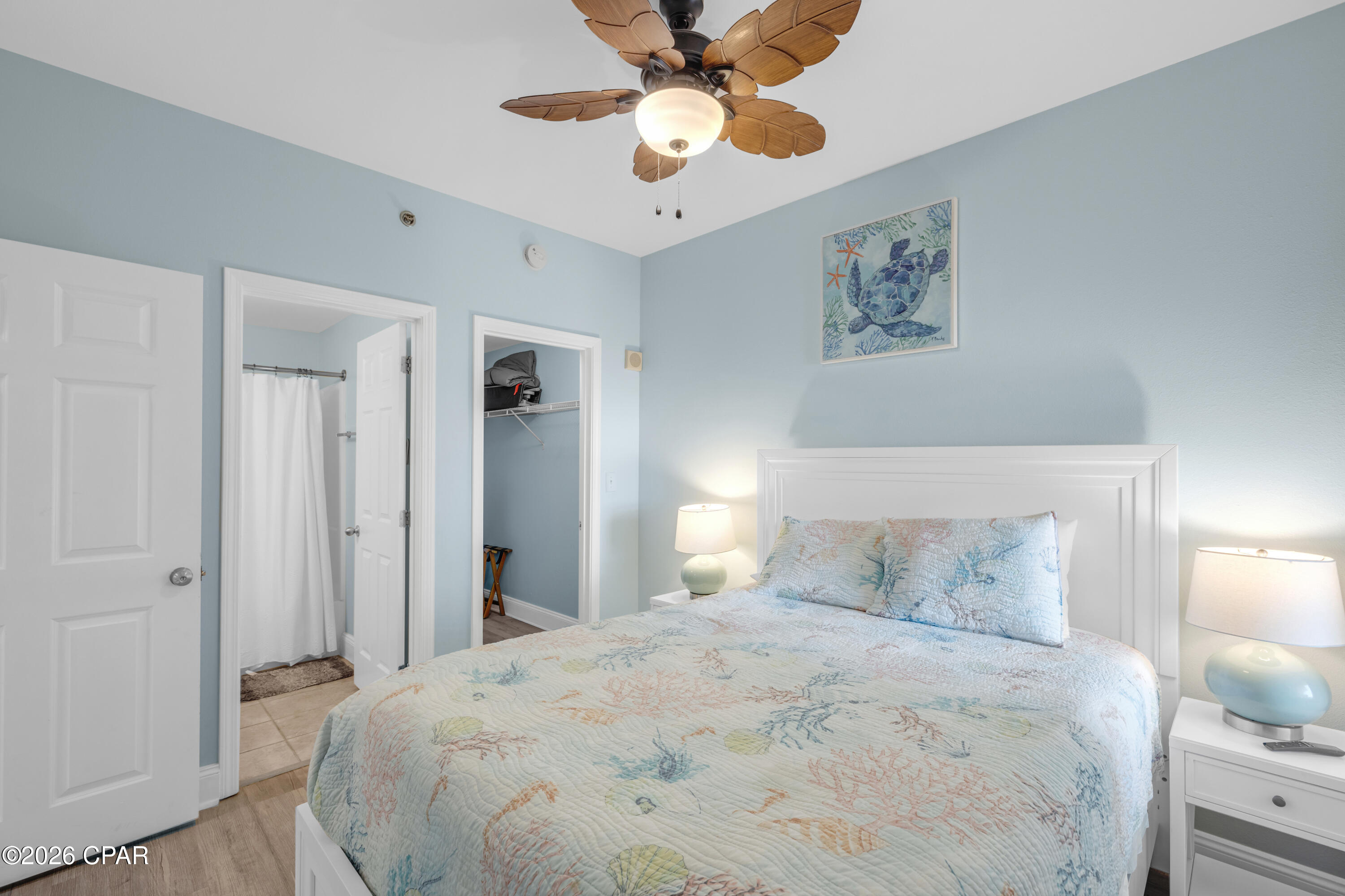 9860 S Thomas Drive 501