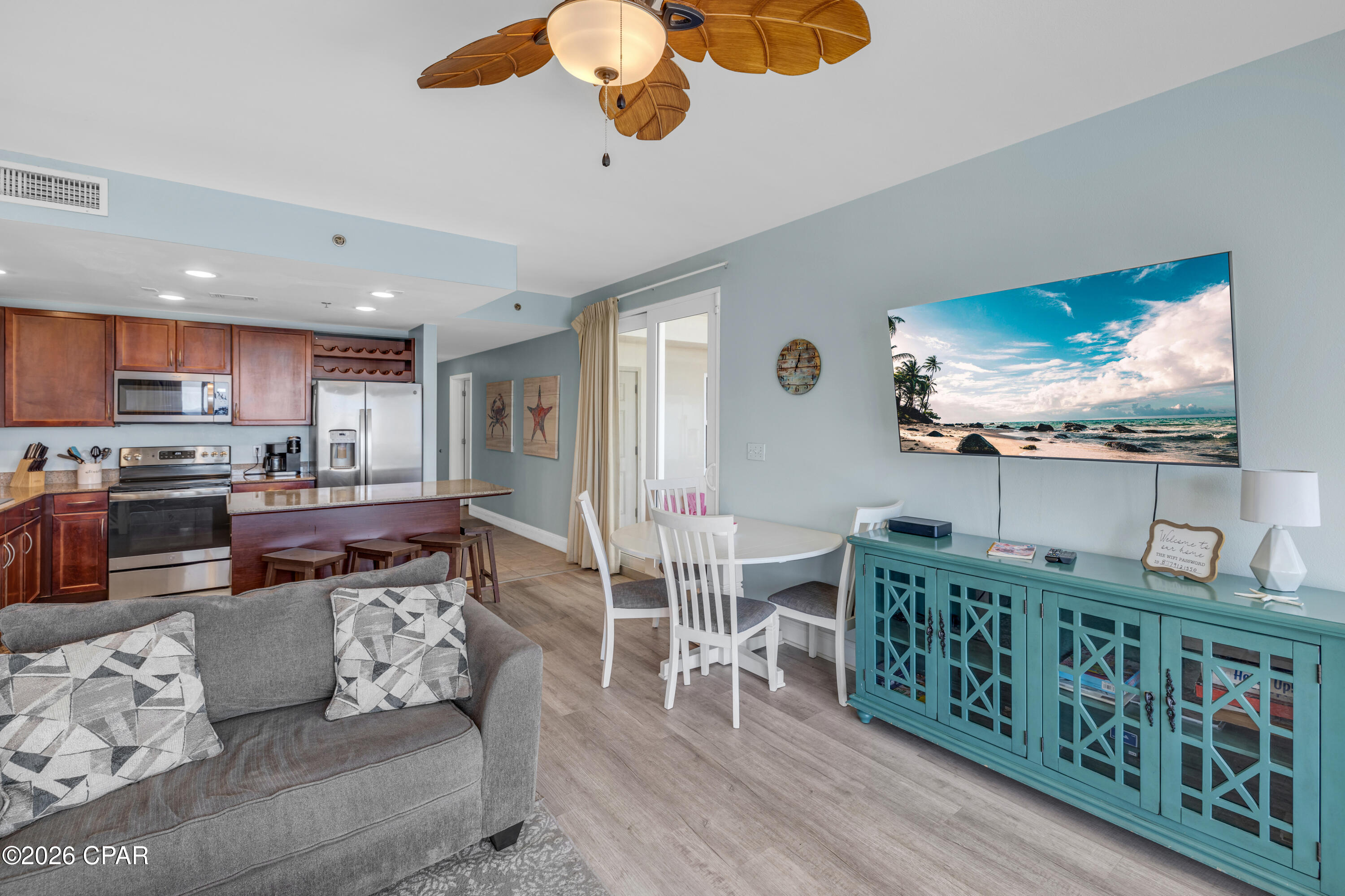 9860 S Thomas Drive 501