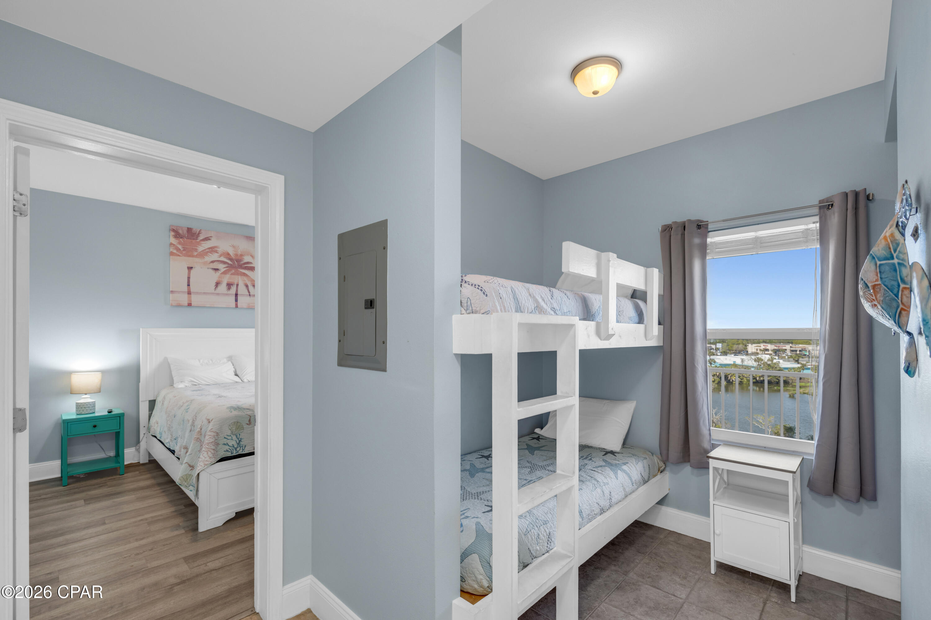 9860 S Thomas Drive 501