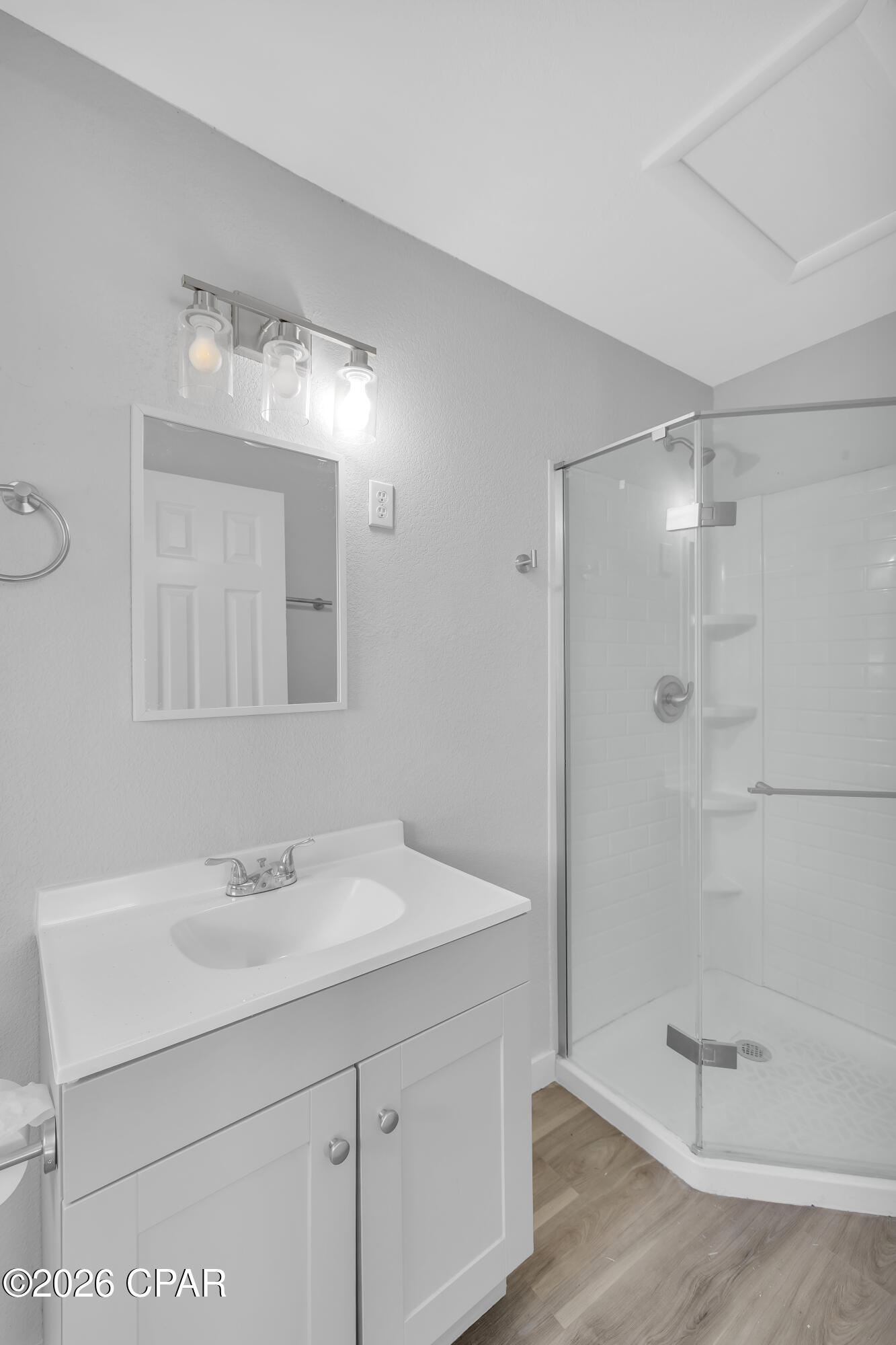 5009 Kendrick Street