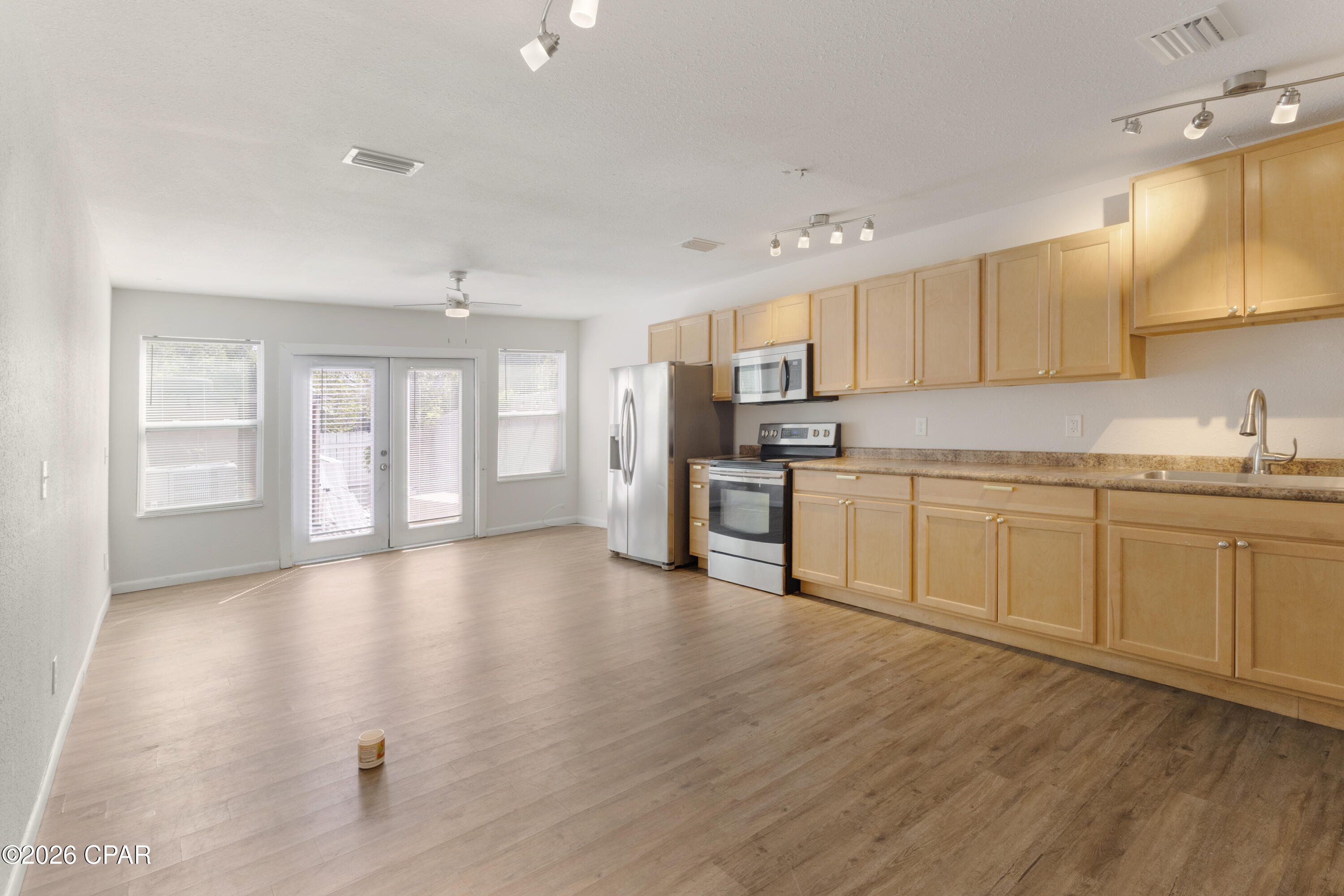 4455 W 19th Street 16