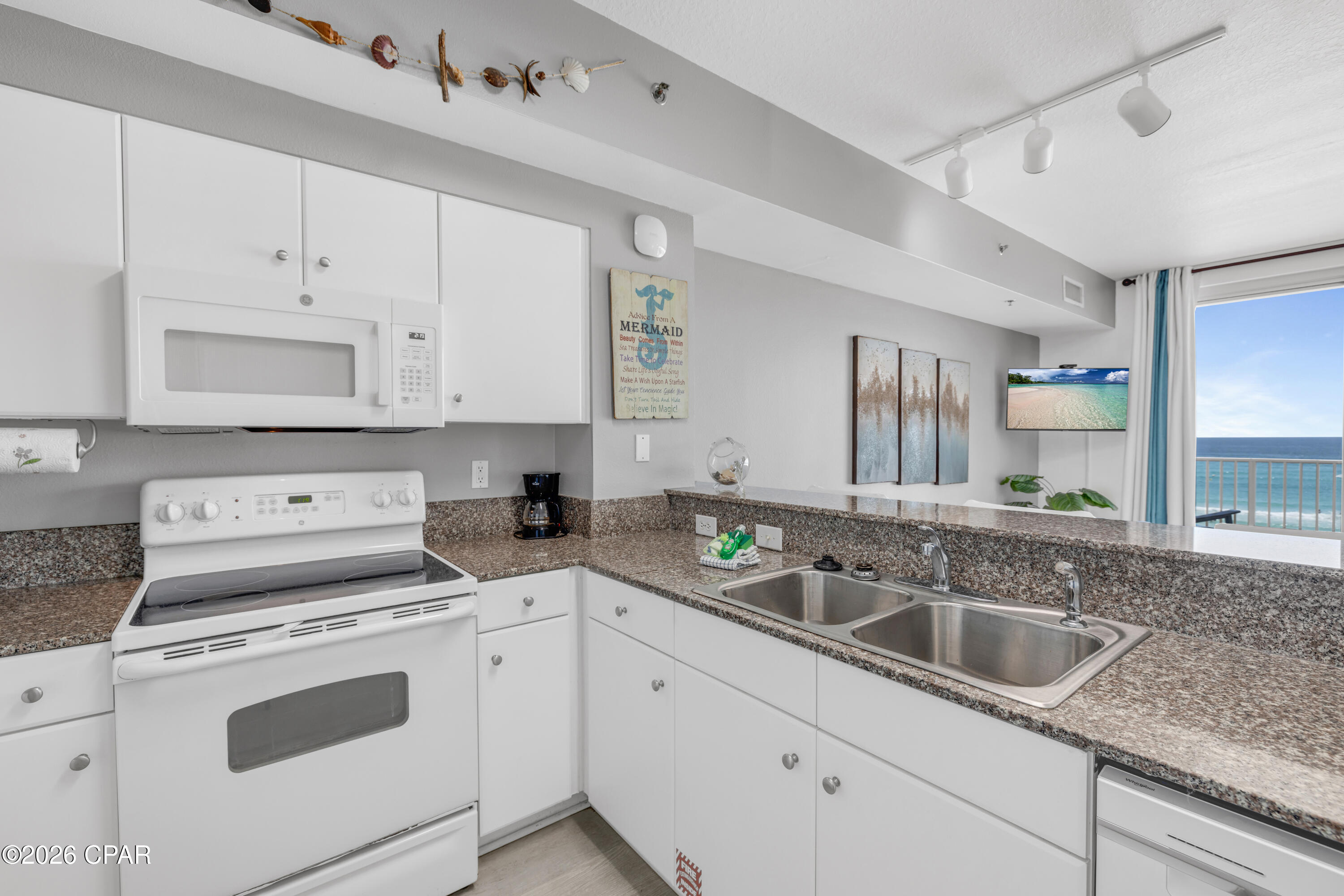 9900 S Thomas Drive 330