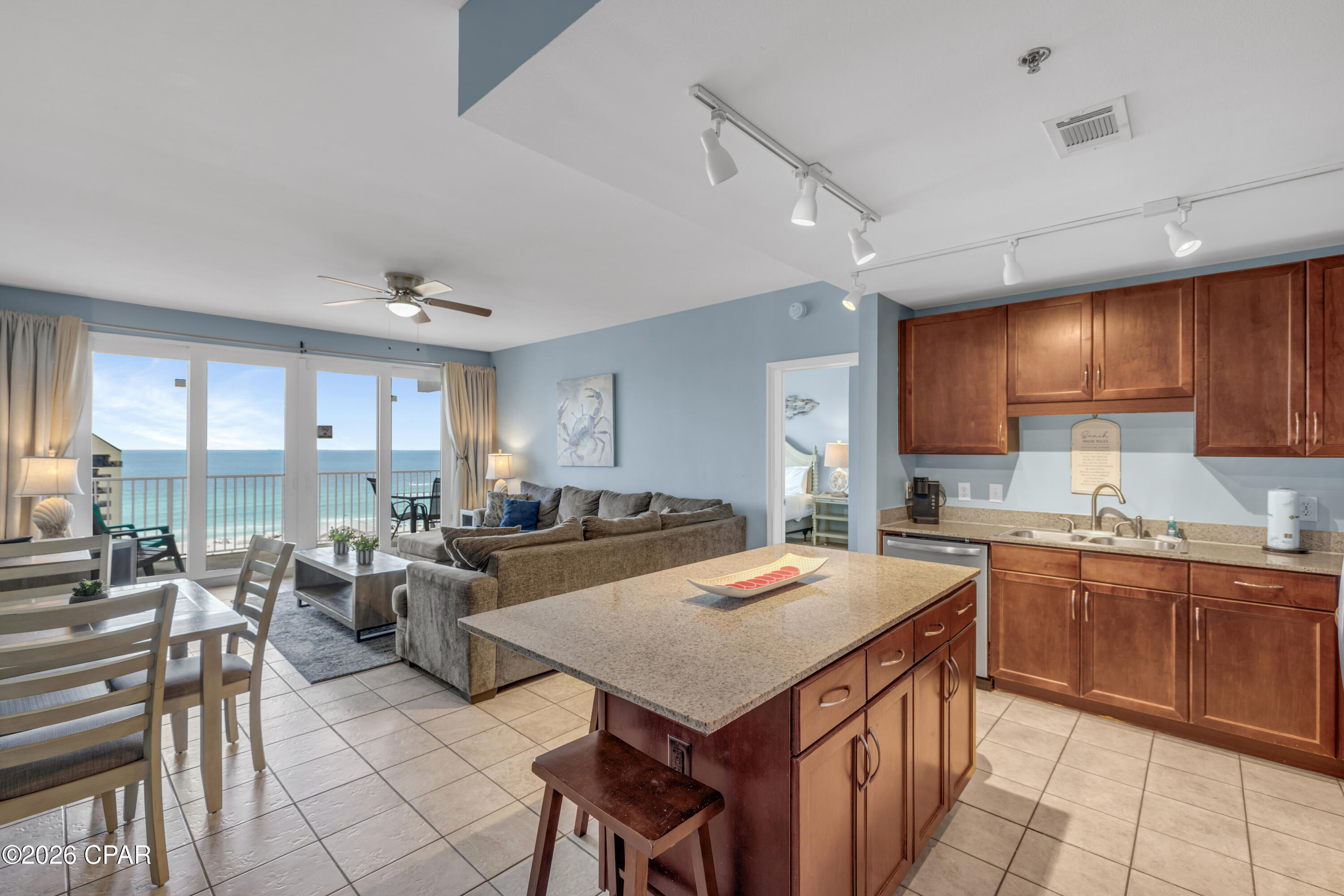 9860 S Thomas Drive 1022