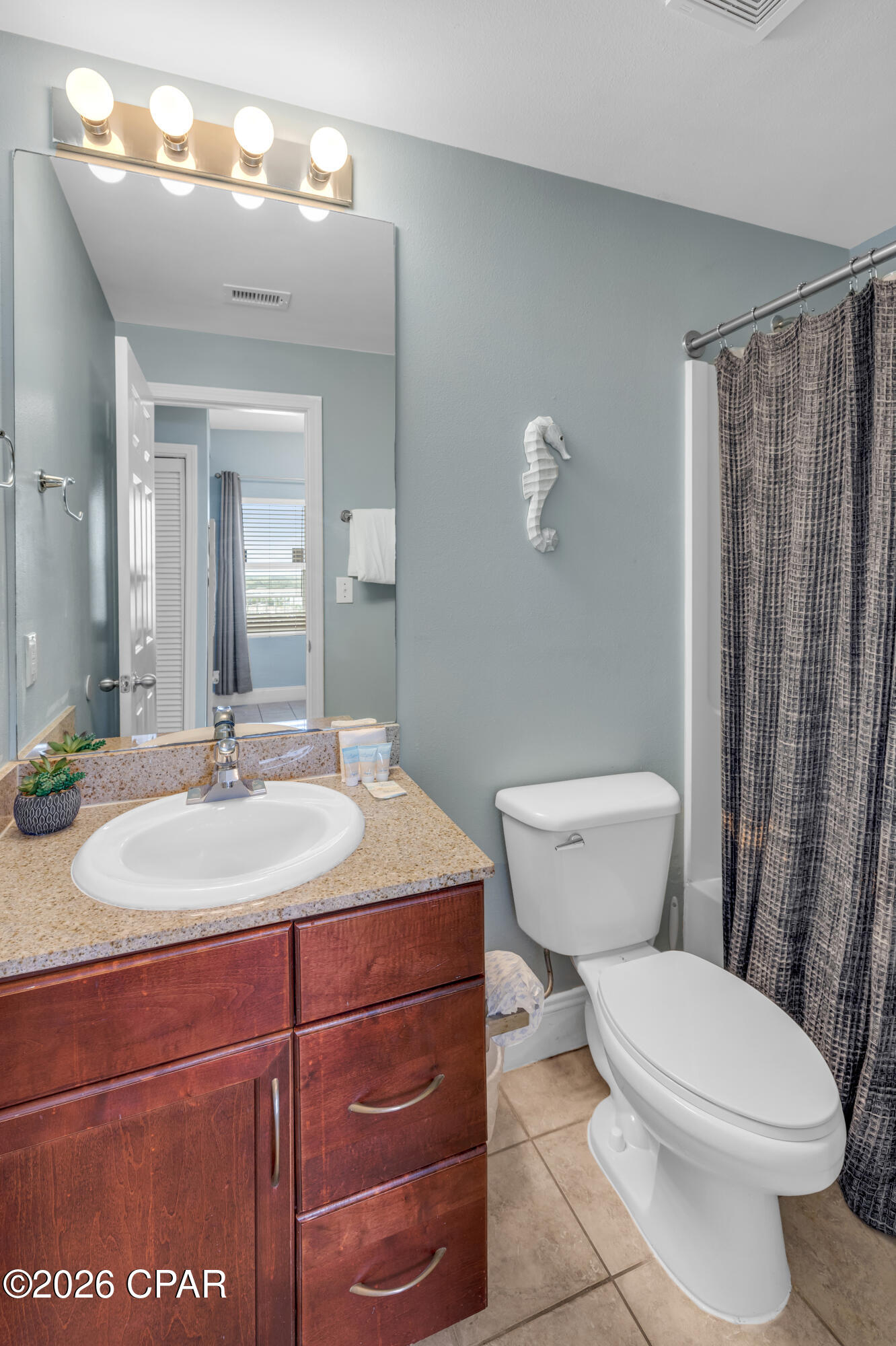 9860 S Thomas Drive 1022