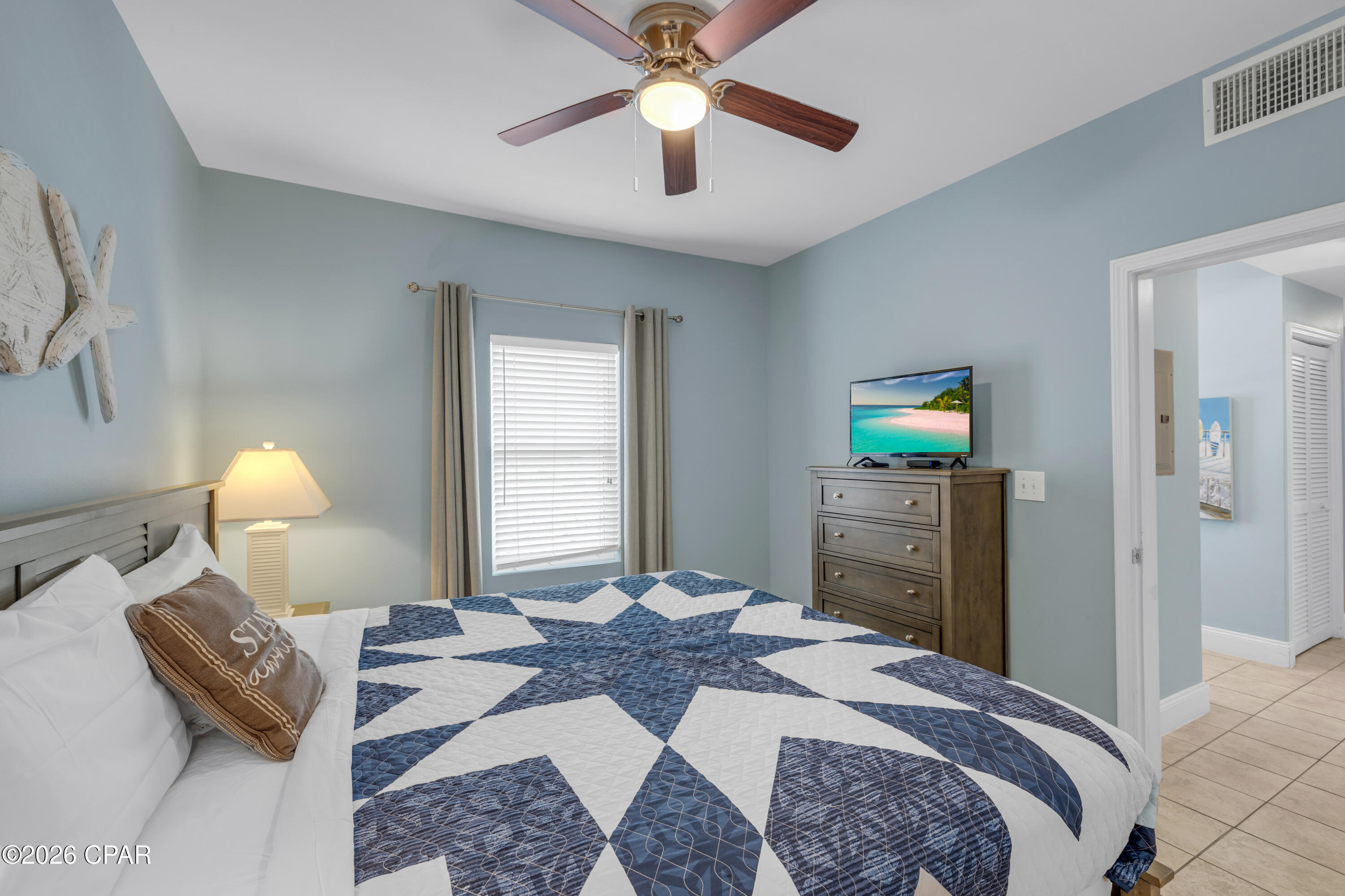 9860 S Thomas Drive 1022