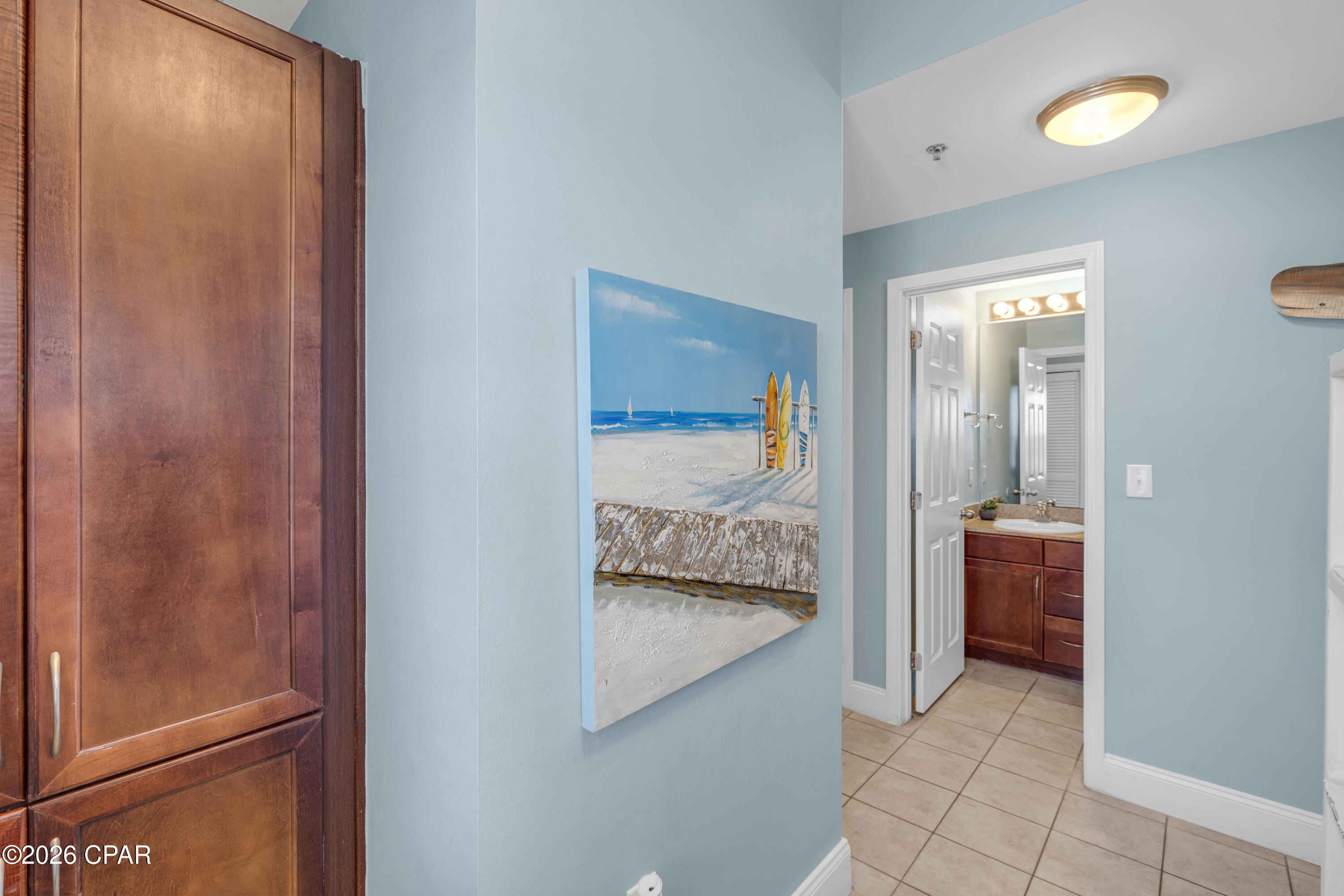 9860 S Thomas Drive 1022